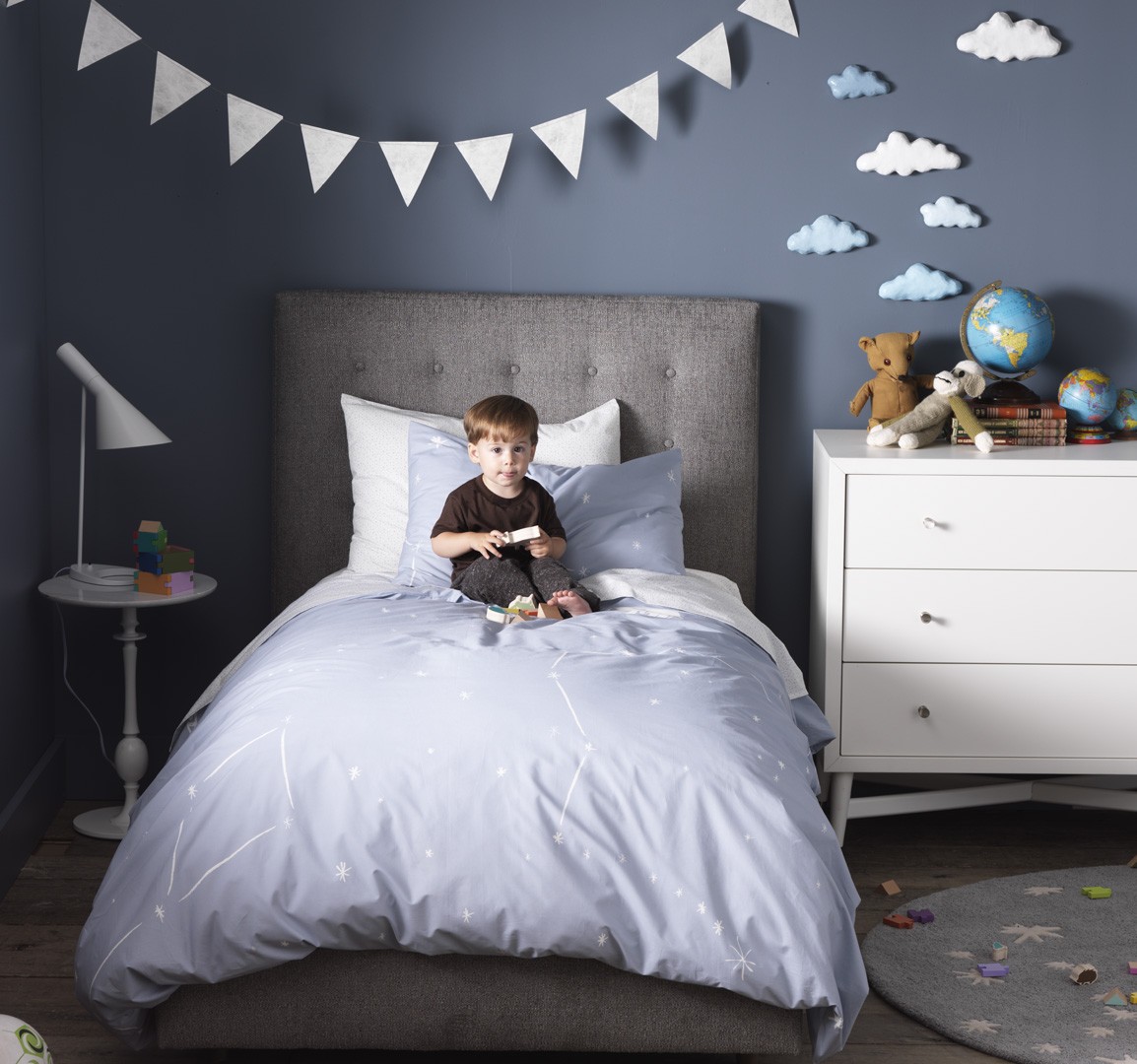 Galaxy_kids_duvet_9373d4ca4bd294172ca777438c2a5ac1.jpg