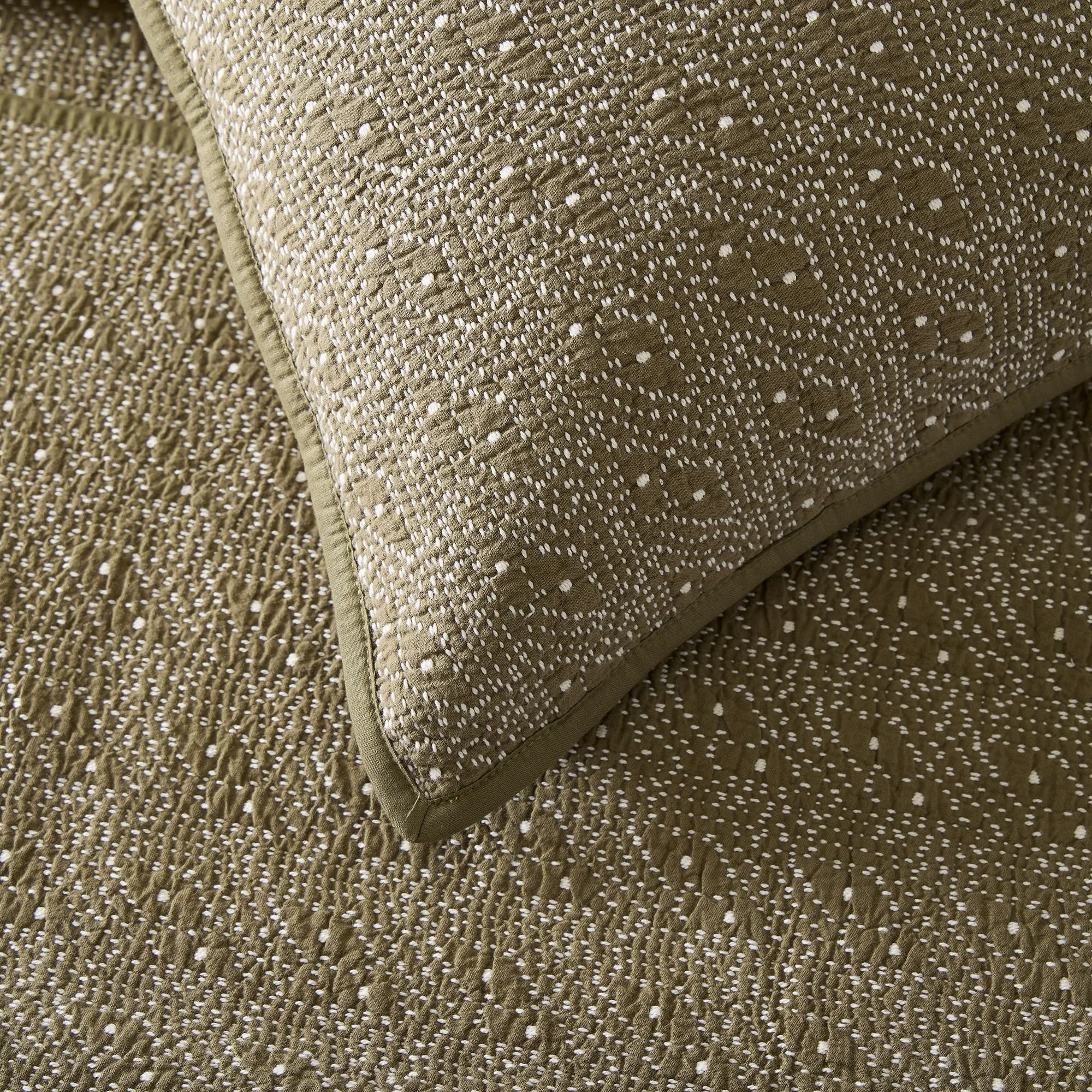 reflections-matelasse-origin-coverlet-shams-xl (5).jpg