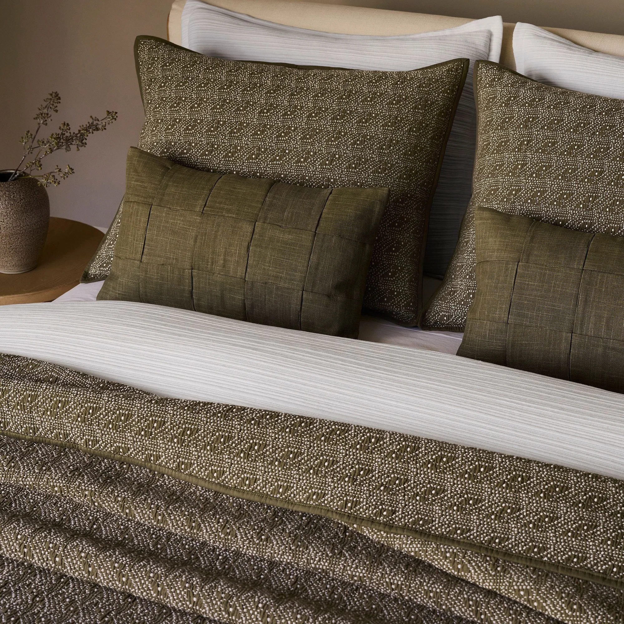 reflections-matelasse-origin-coverlet-shams-1-xl.jpg