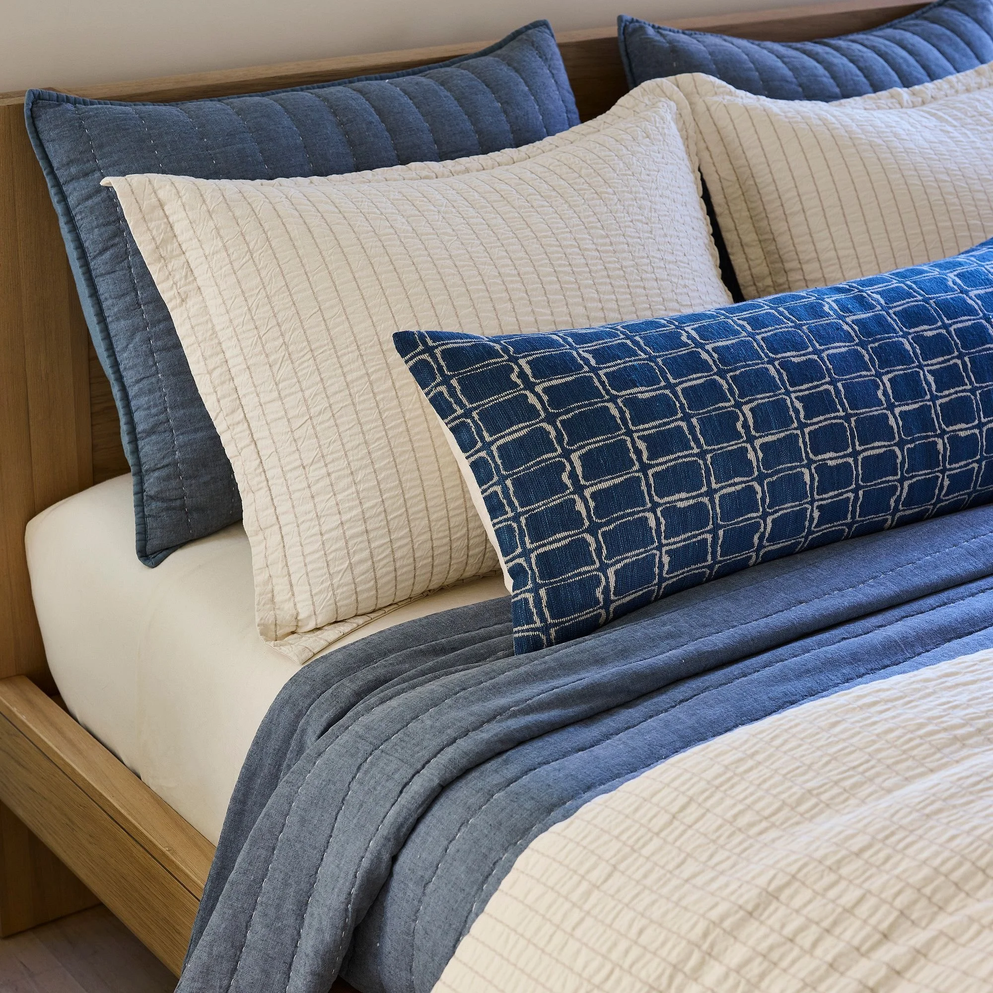 seaside-stripe-duvet-cover-shams-xl.jpg