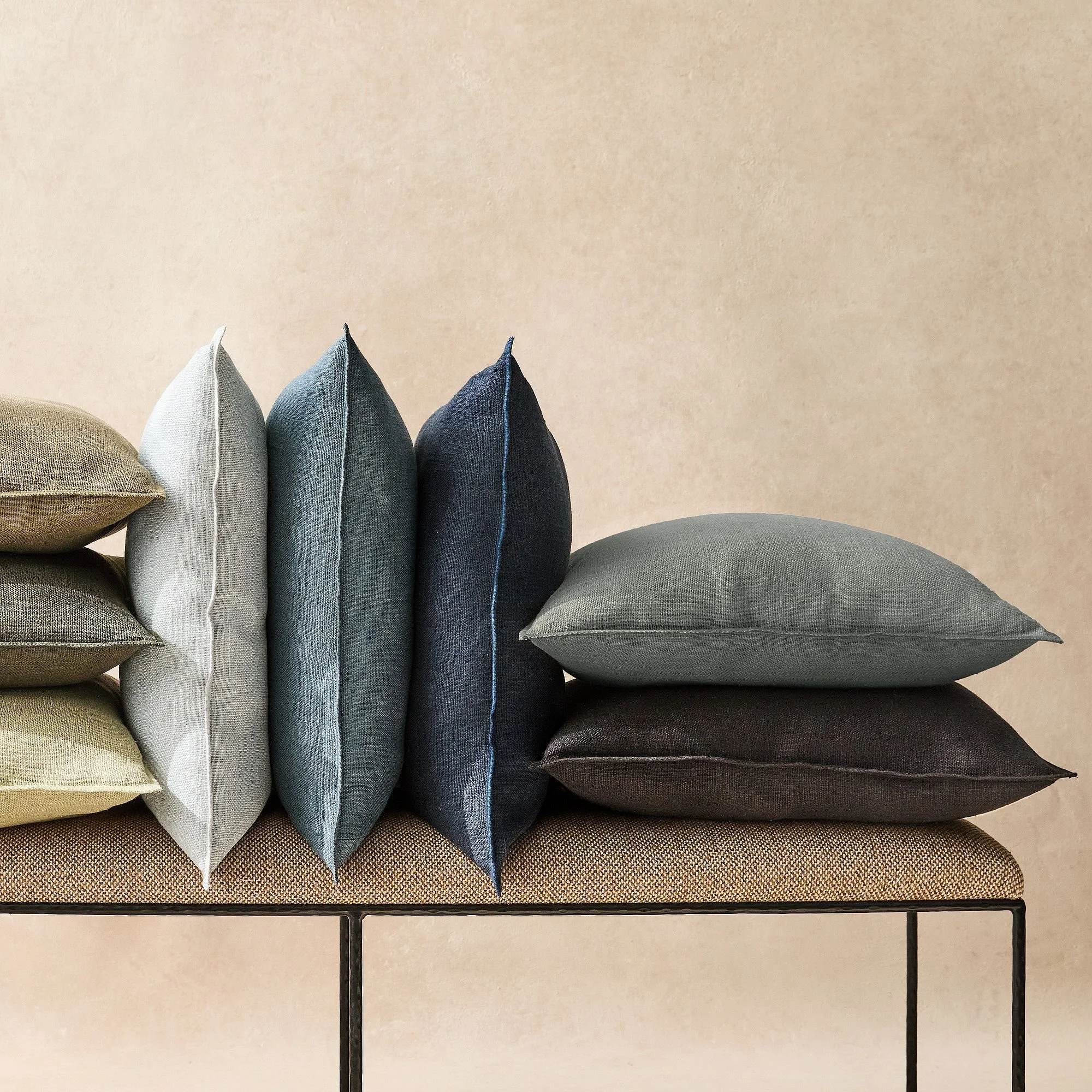 classic-linen-pillow-cover-2-xl.jpg