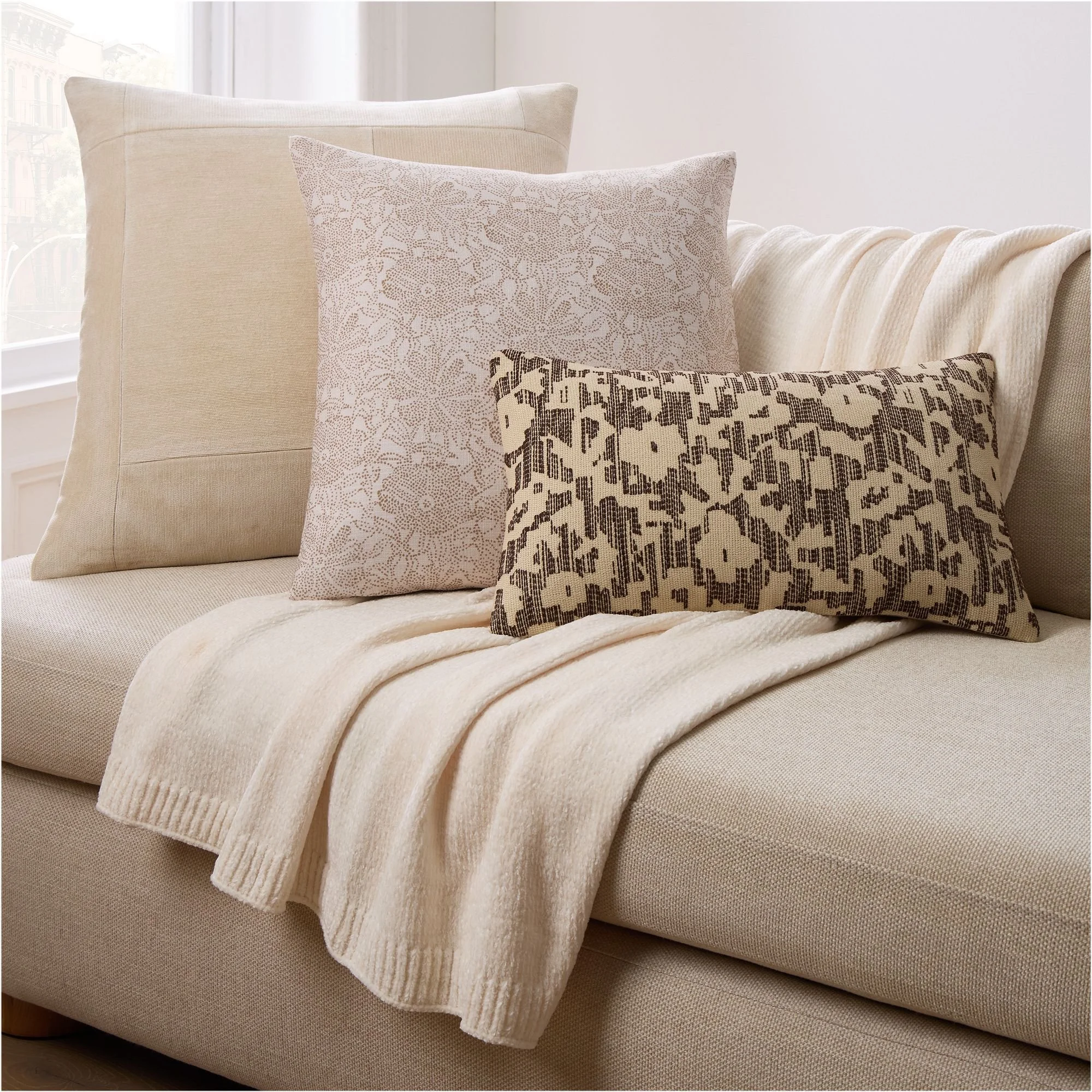 dotted-mina-pillow-cover-8-xl.jpg