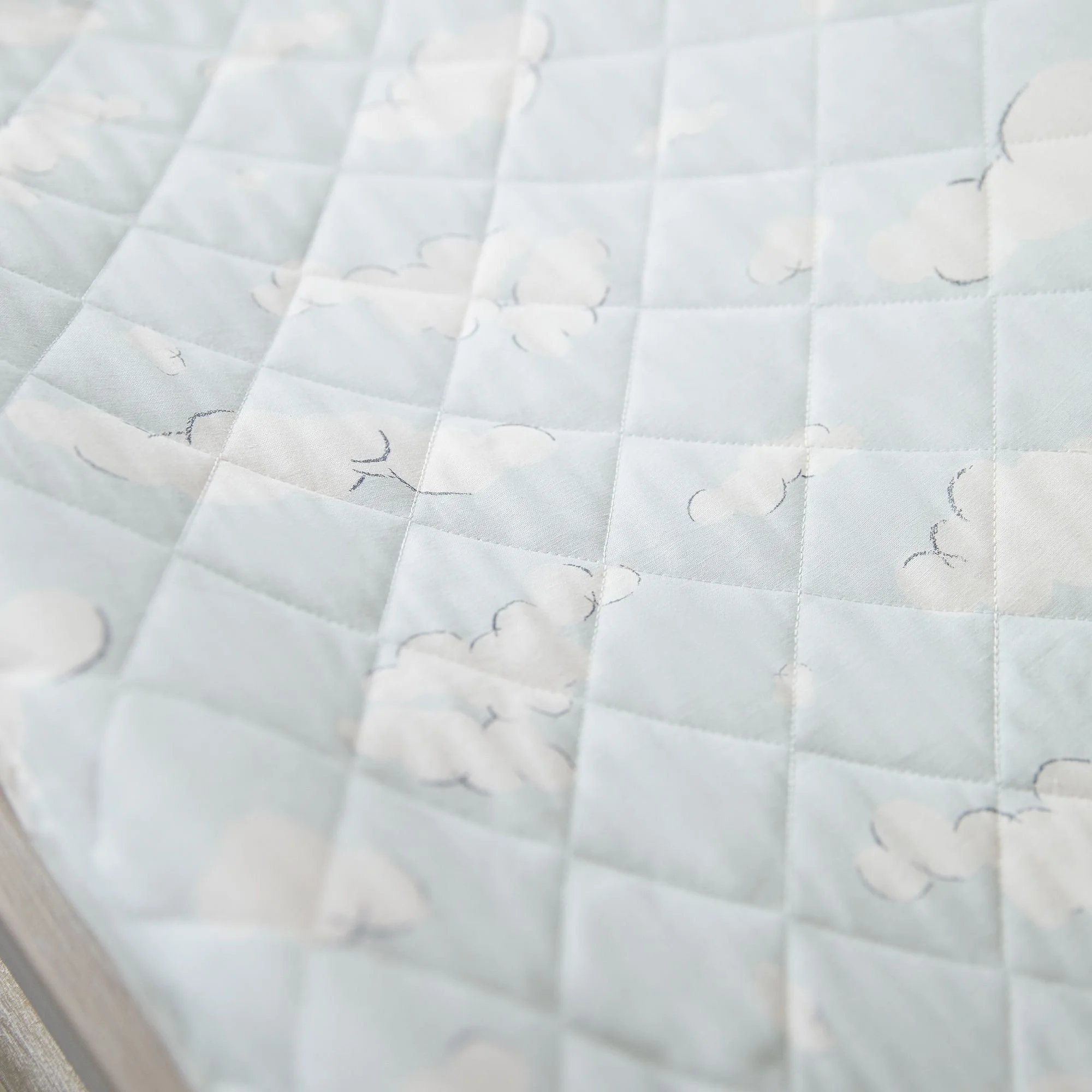 joseph-altuzarra-soft-clouds-changing-pad-cover-xl (2).jpg