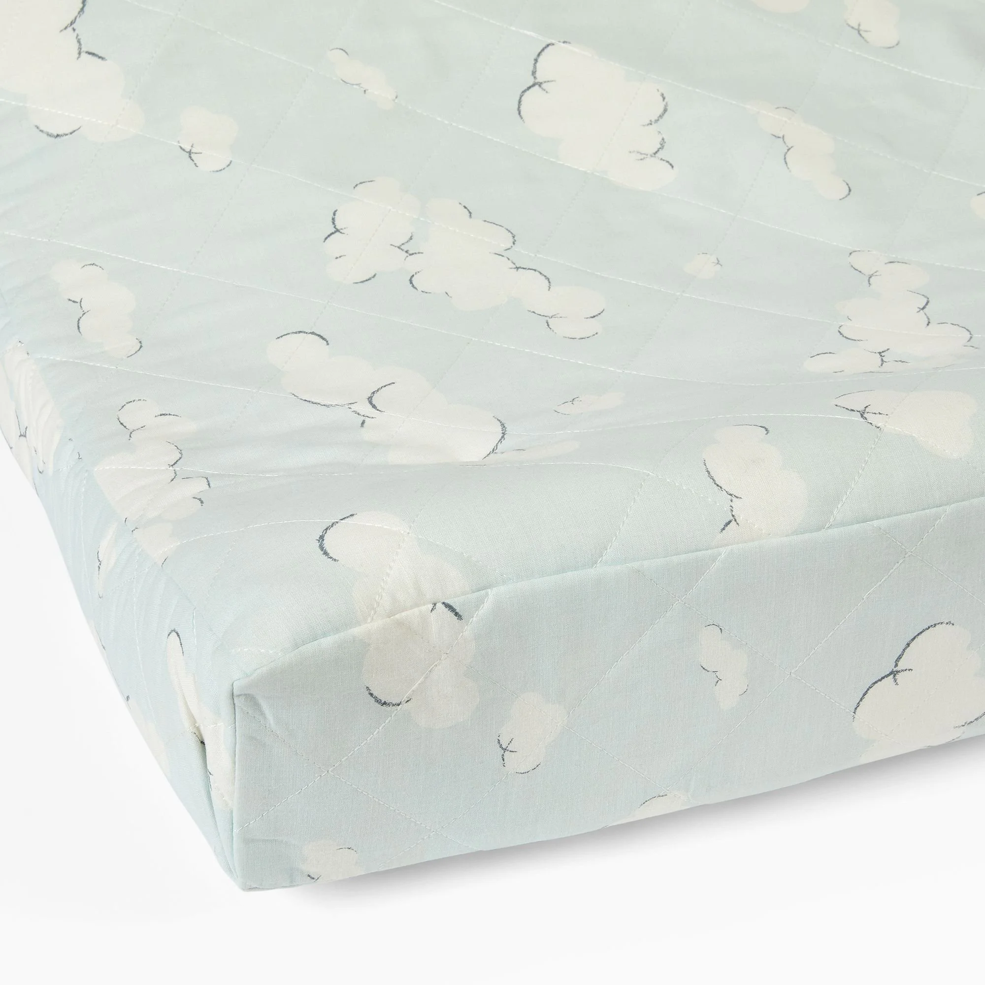 joseph-altuzarra-soft-clouds-changing-pad-cover-xl.jpg