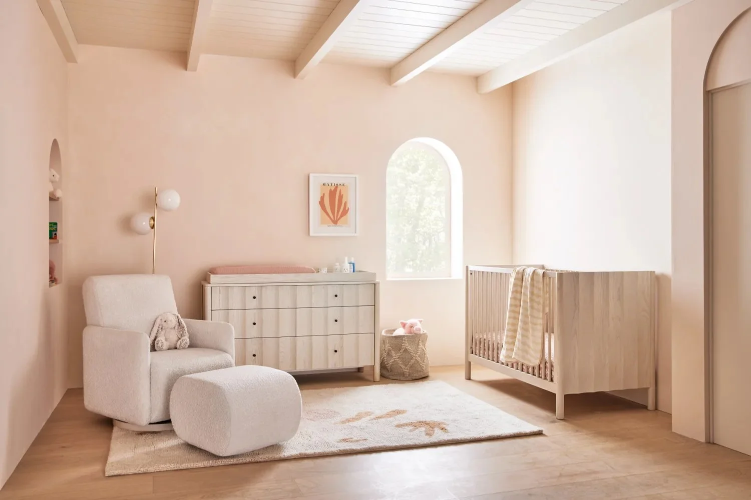 Sarah_Sherman_Samuel_x_Pottery_Barn_Kids_and_Teen_main-desert-nursery-scalloped-endpanel-crib-v01-49.jpg