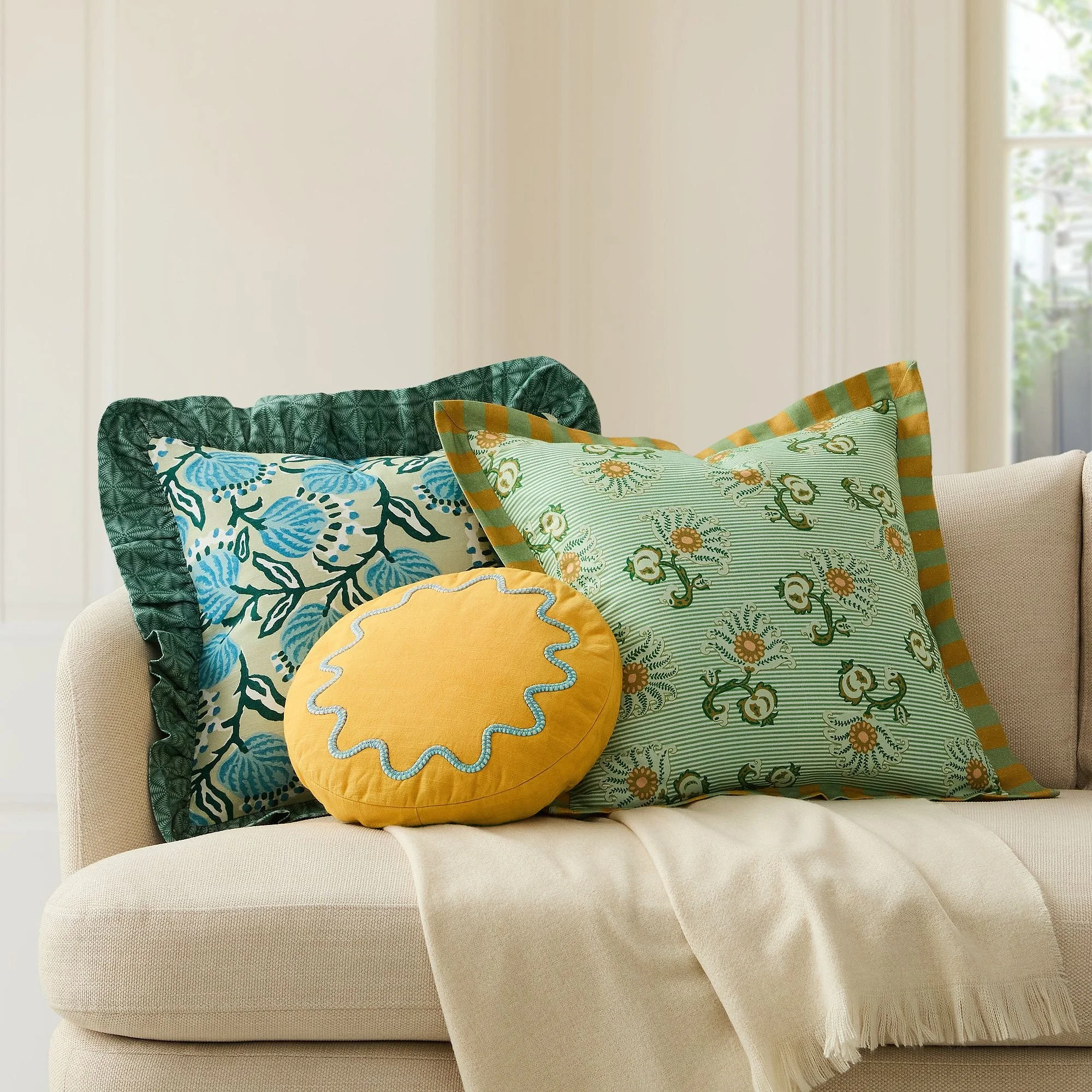 flora-lane-toulon-stripe-pillow-cover-xl (1).jpg