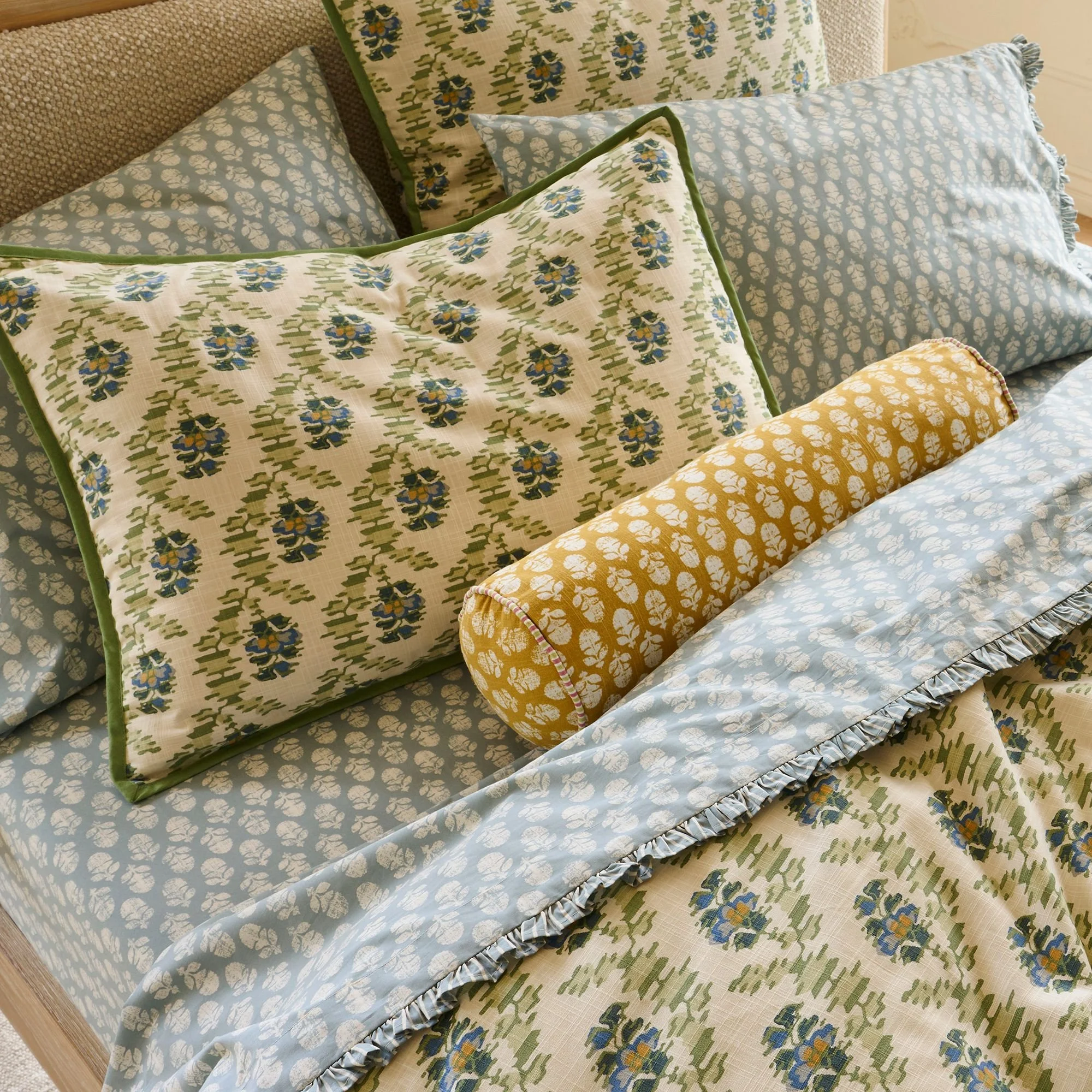 jawahar-duvet-cover-shams-2-xl.jpg