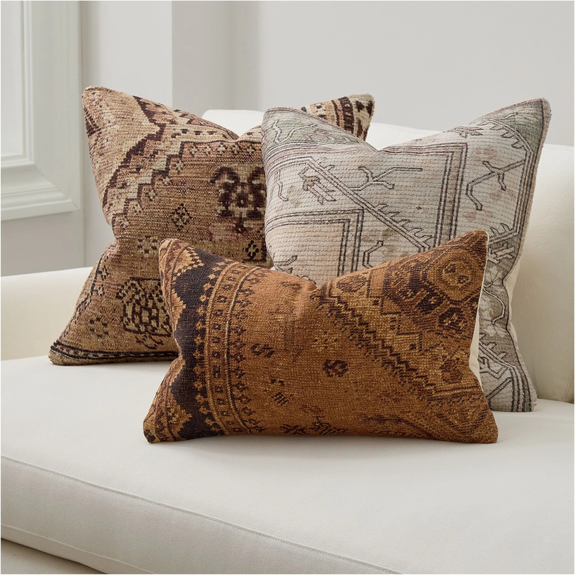 ana-pillow-cover-xl.jpg