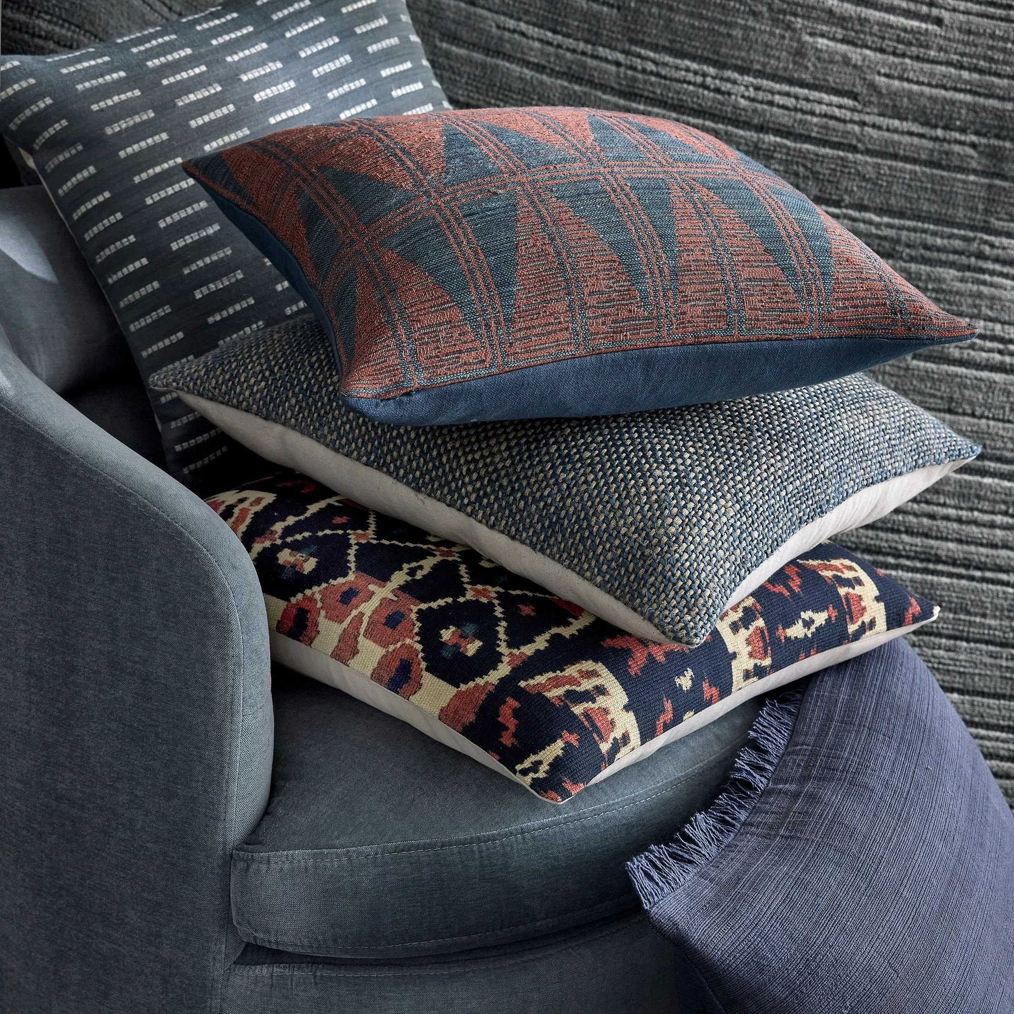two-tone-chunky-linen-pillow-cover-xl (1).jpg