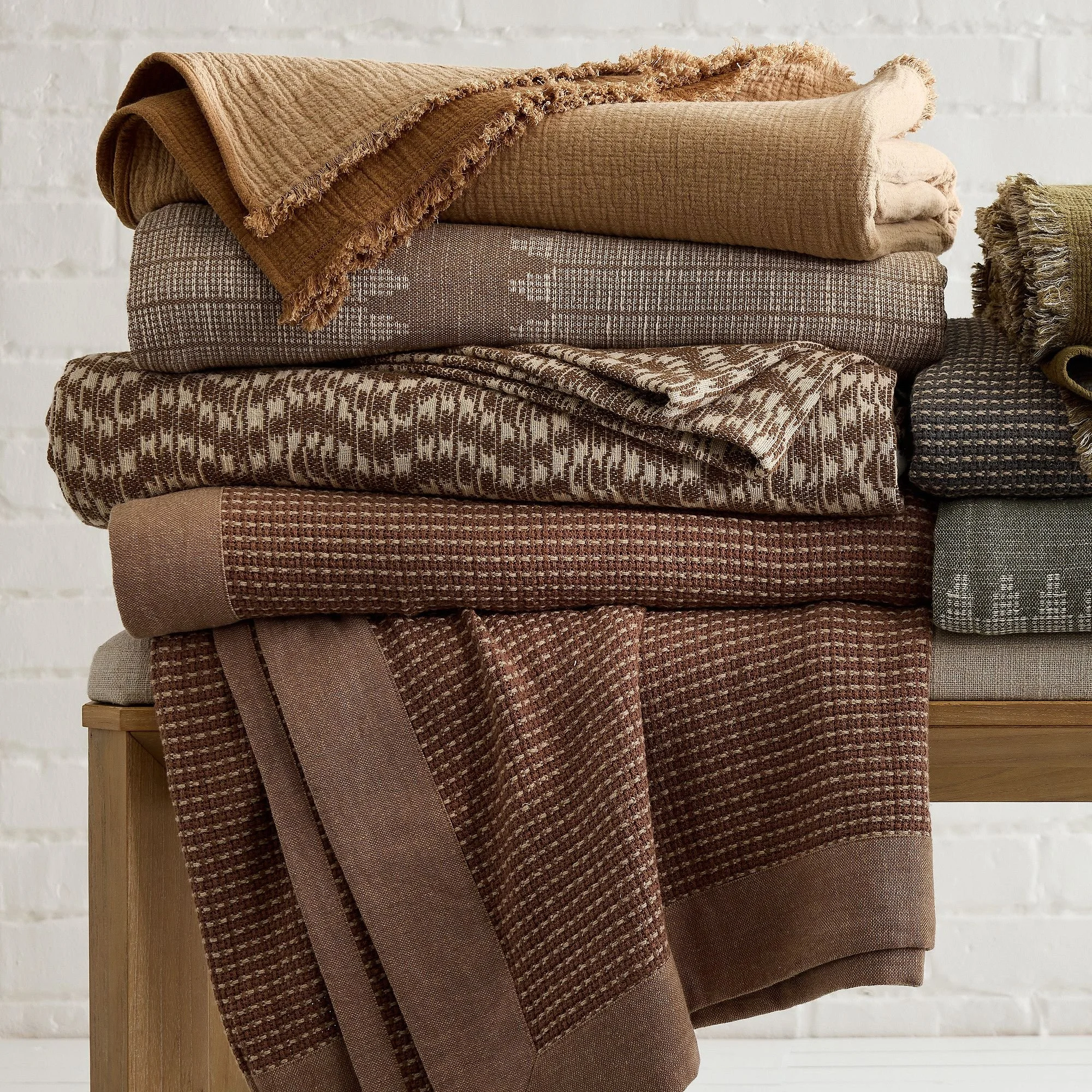two-tone-cotton-linen-blanket-xl.jpg