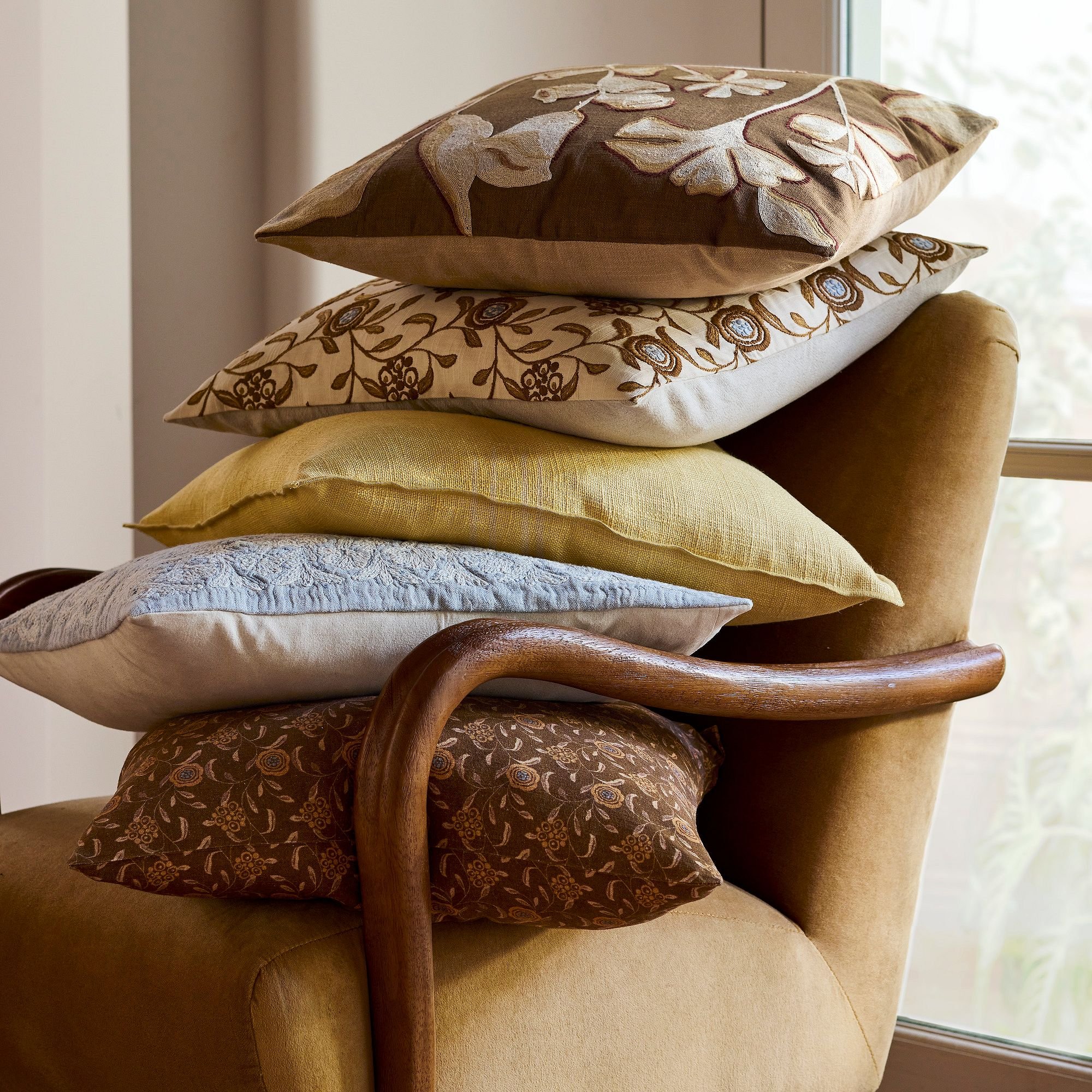 crewel-garden-pillow-cover-1-xl.jpg