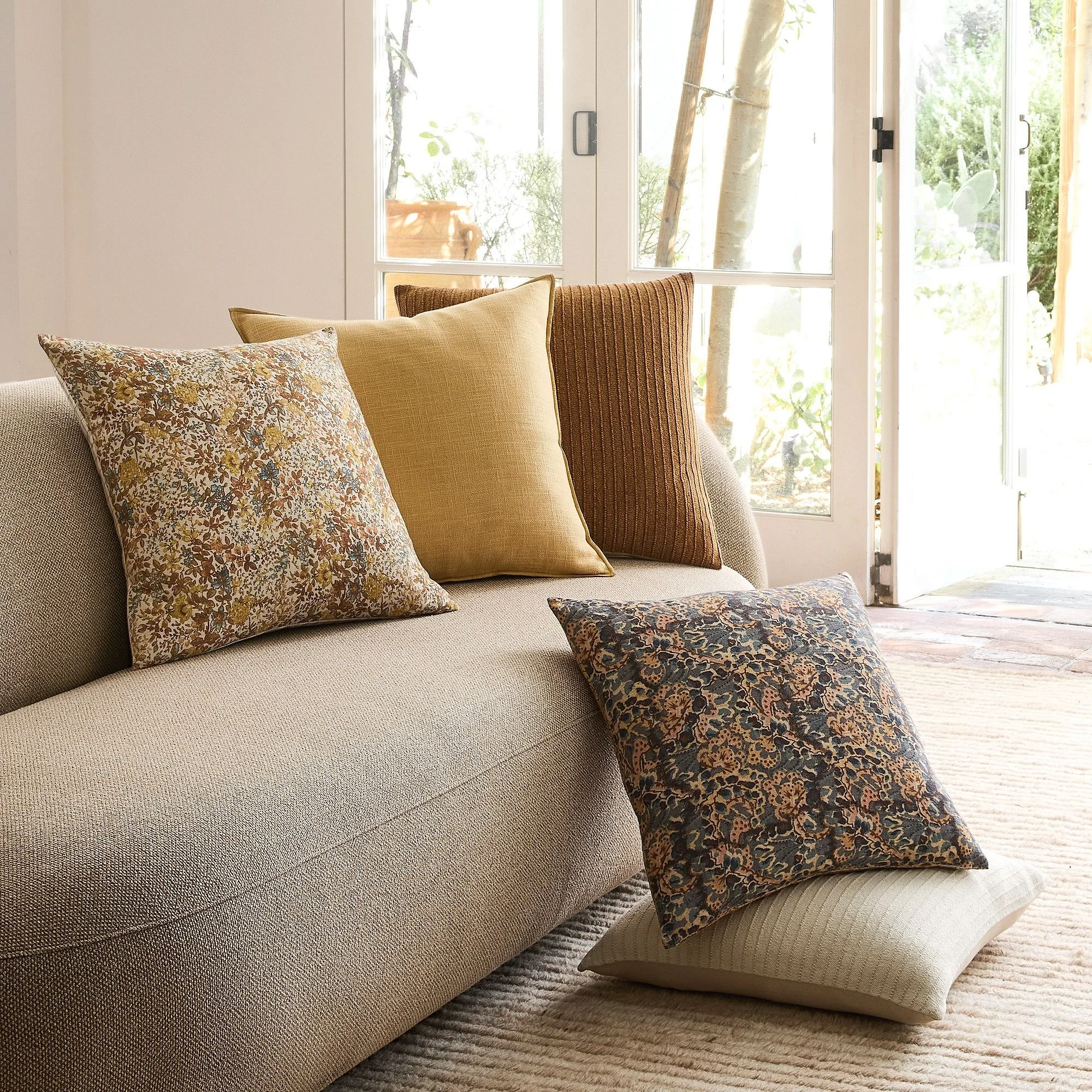 posey-pillow-cover-xl.jpg
