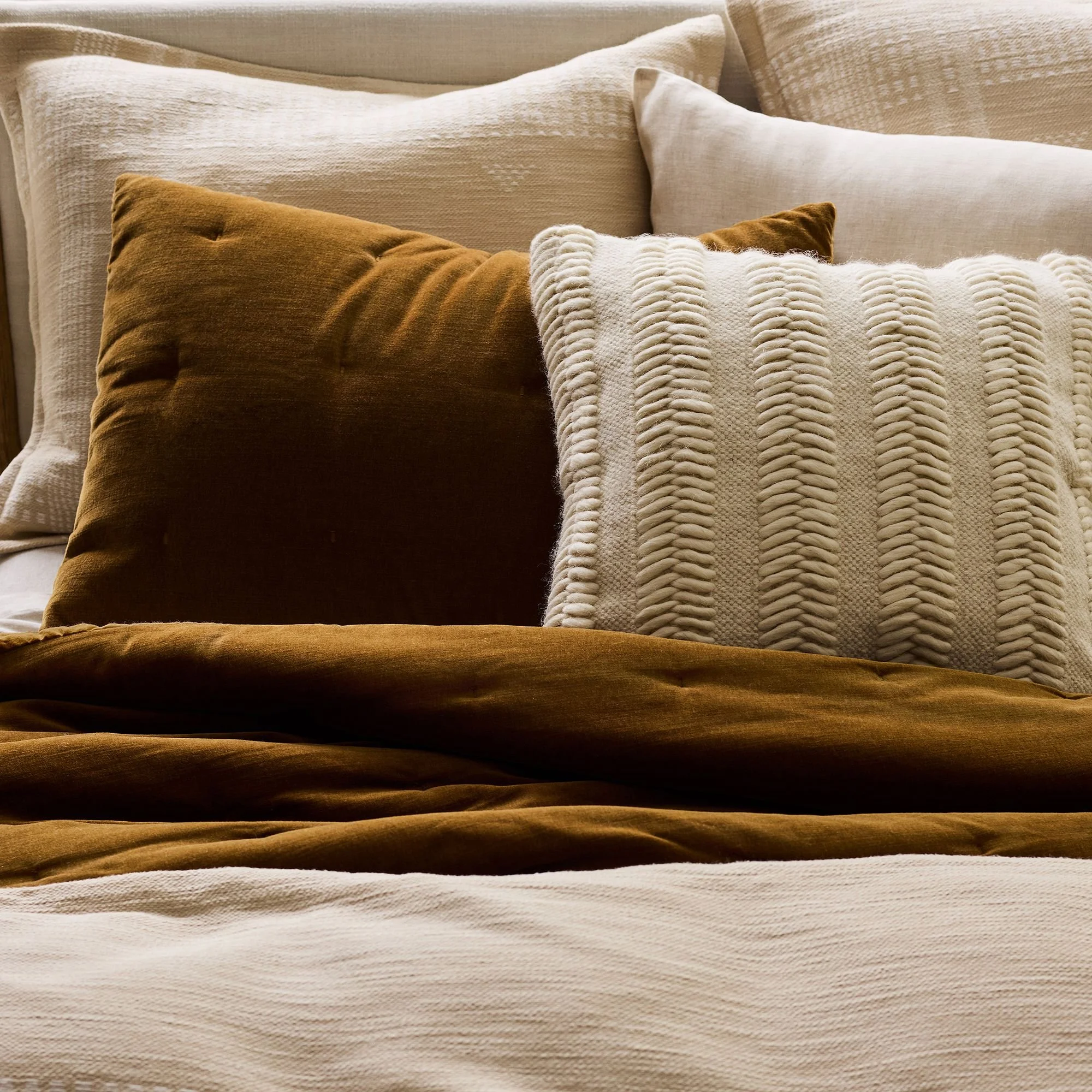 chunky-herringbone-wool-pillow-cover-xl.jpg