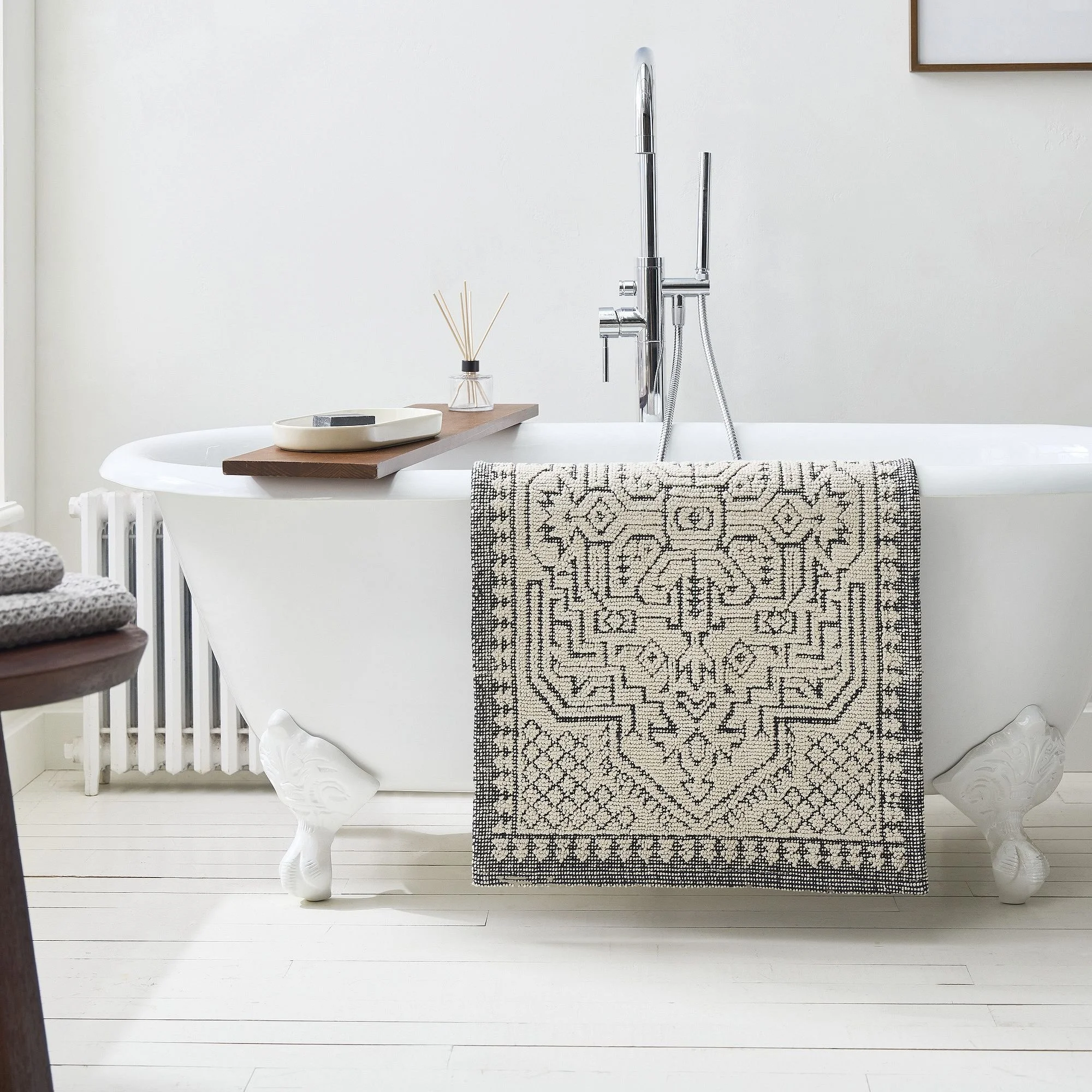woven-persian-bath-mat-1-xl.jpg
