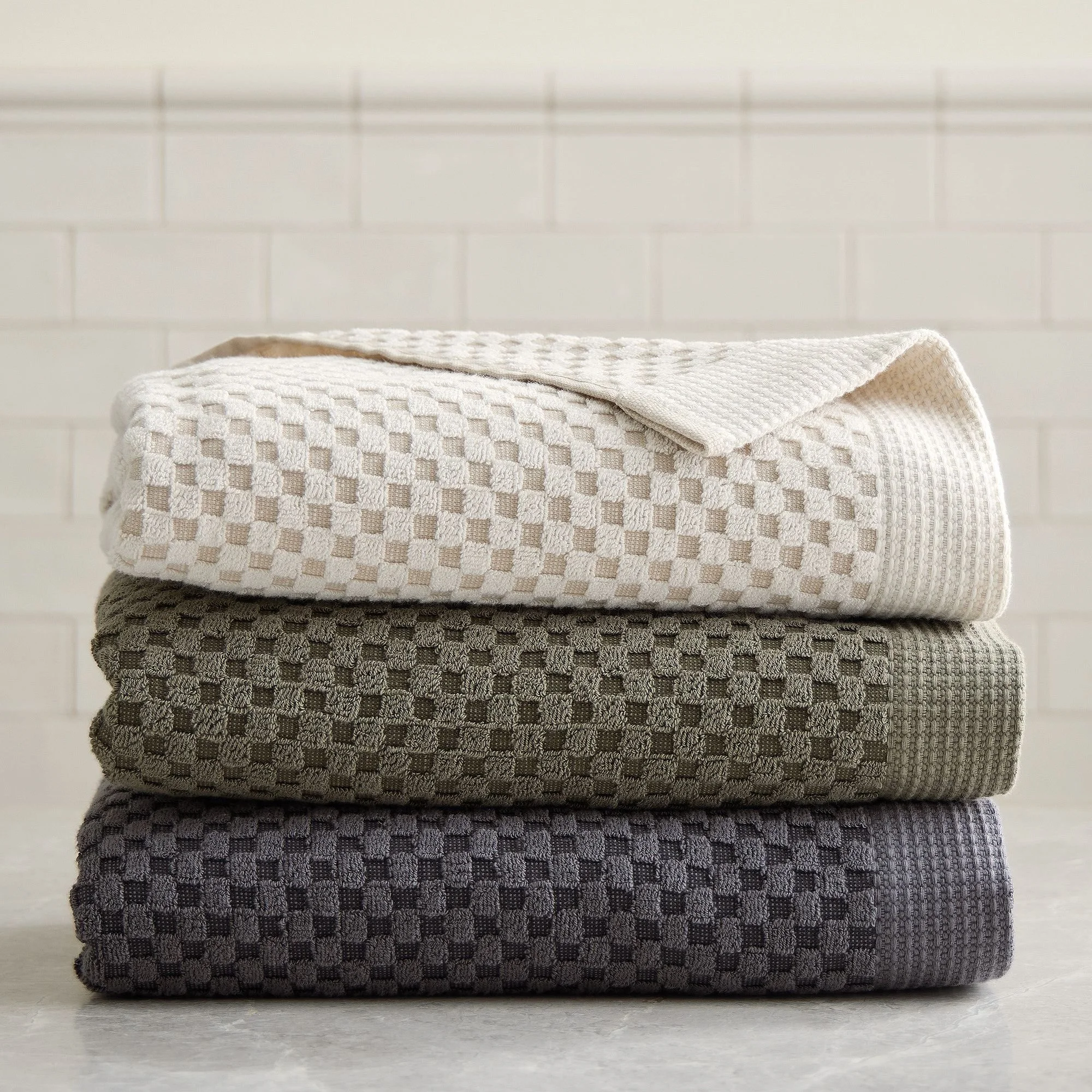 elara-bath-towels-2-xl.jpg