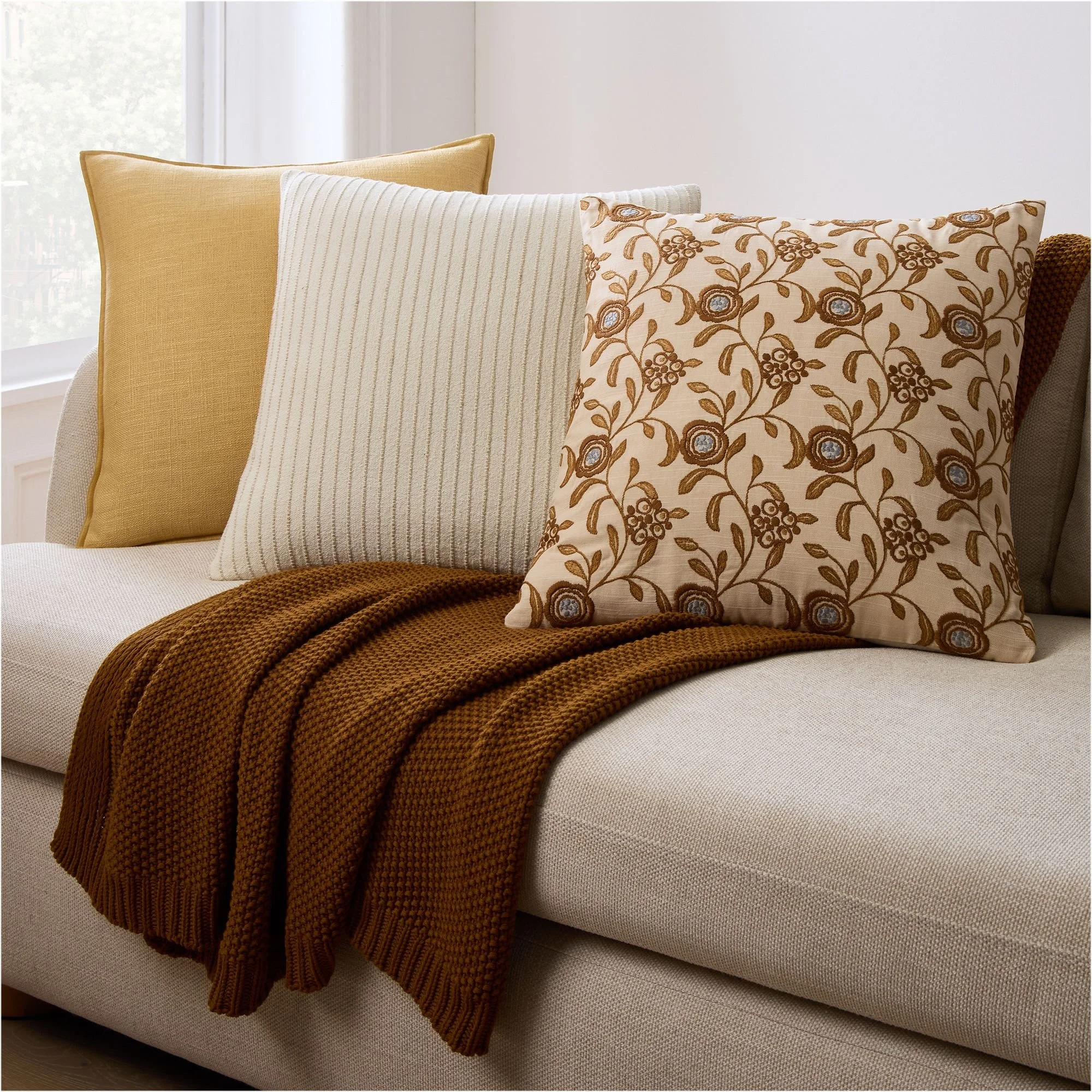 floral-vine-pillow-cover-1-xl (1).jpg