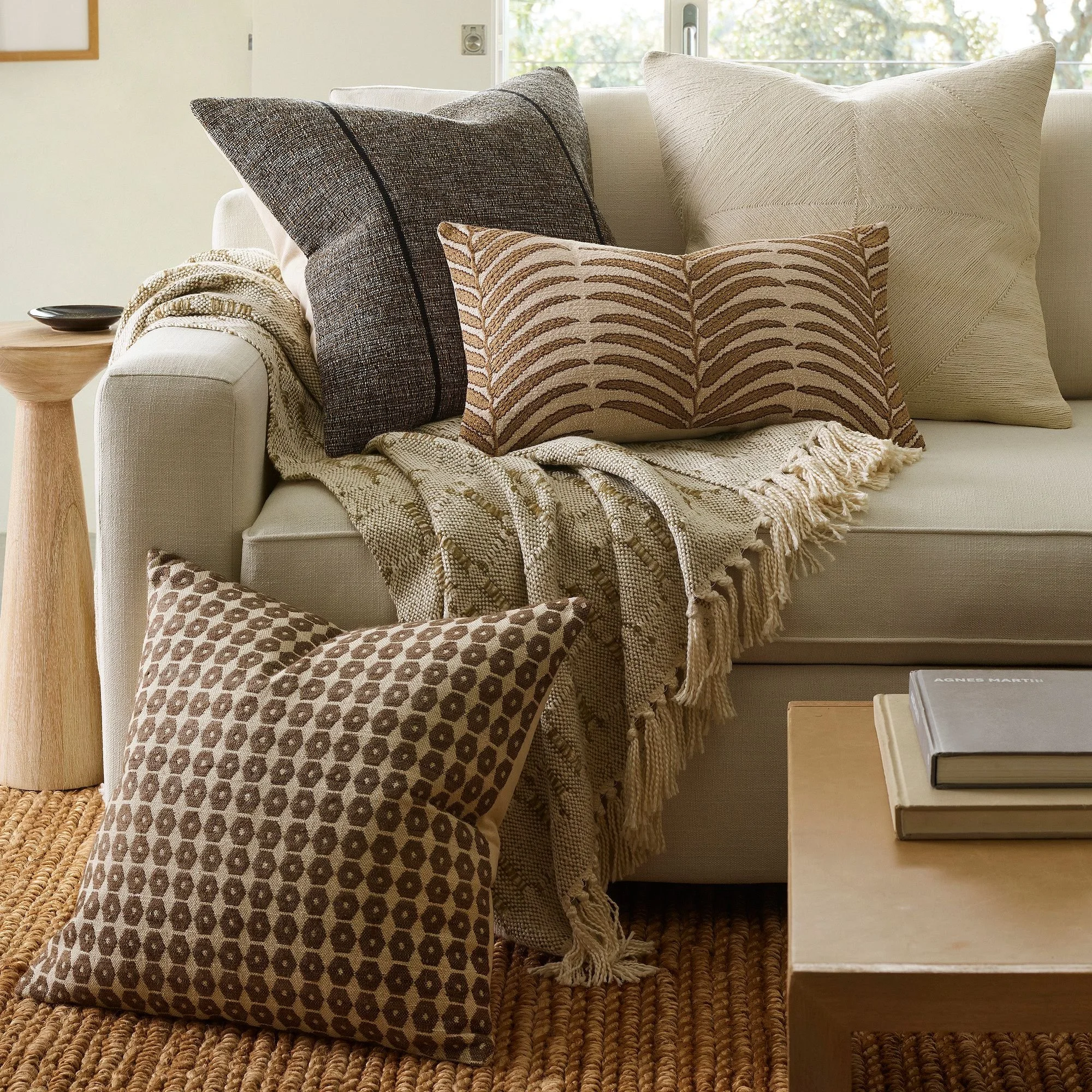 jute-geo-pillow-cover-xl (1).jpg
