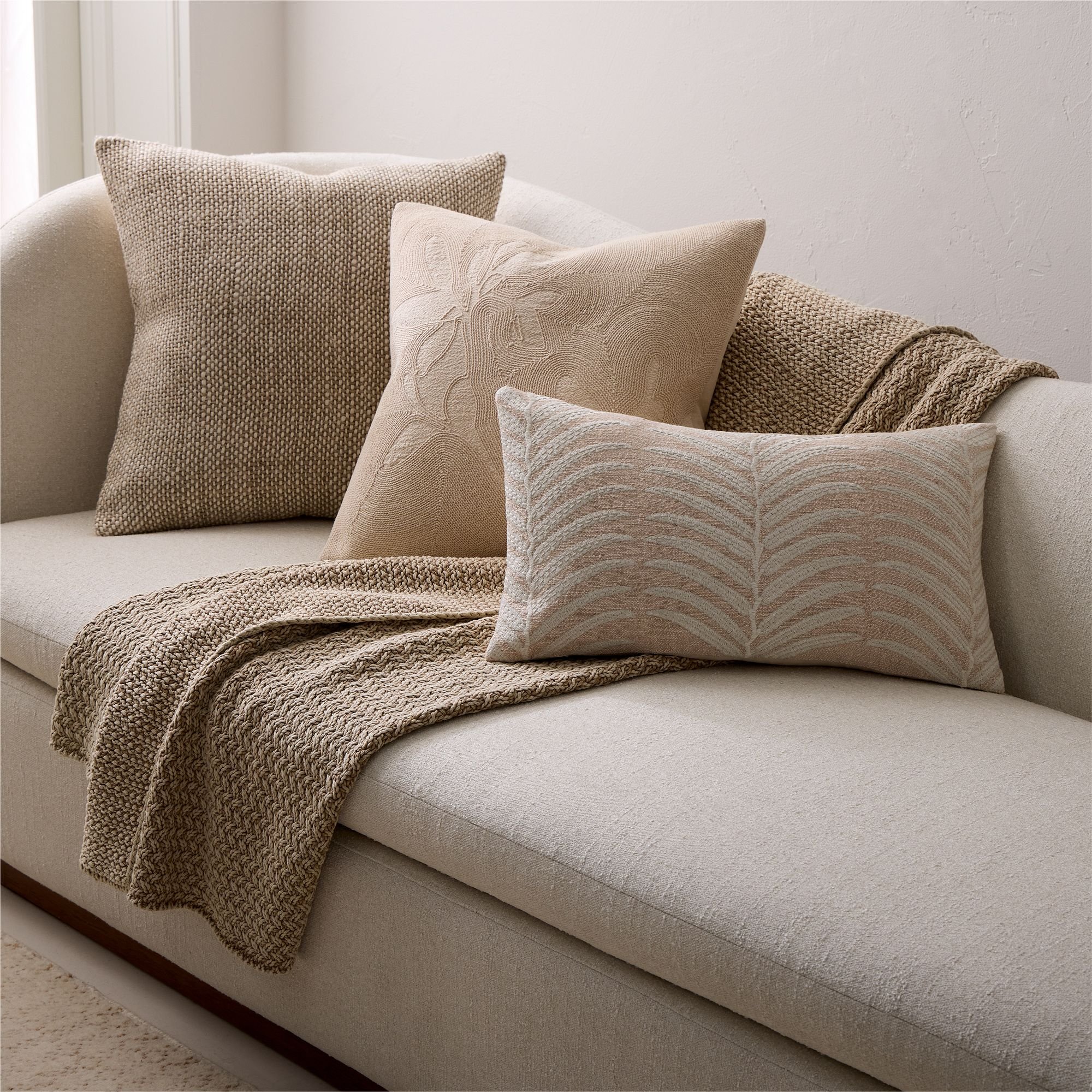 woven-palm-pillow-cover-xl (2).jpg