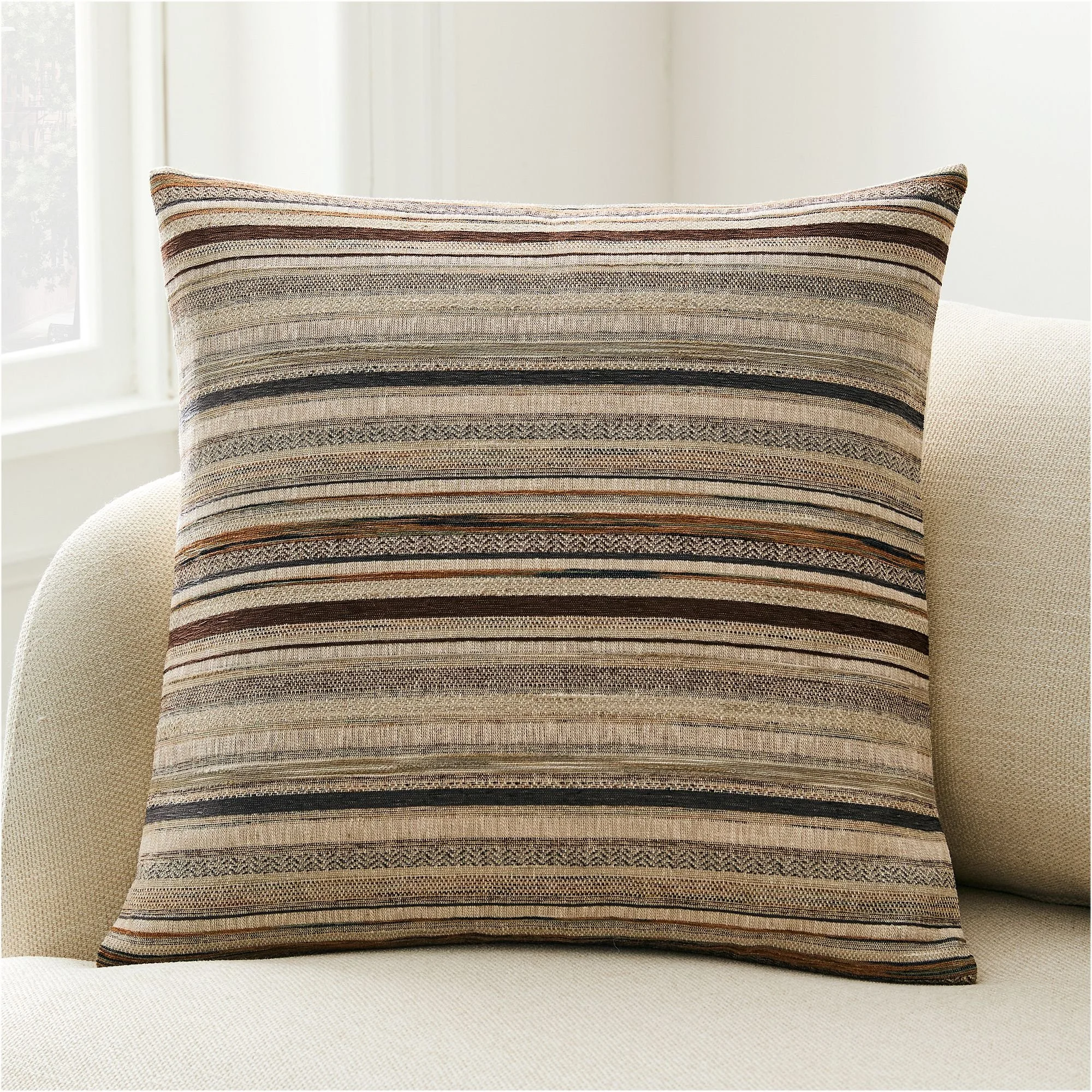 space-dyed-stripe-pillow-cover-xl.jpg