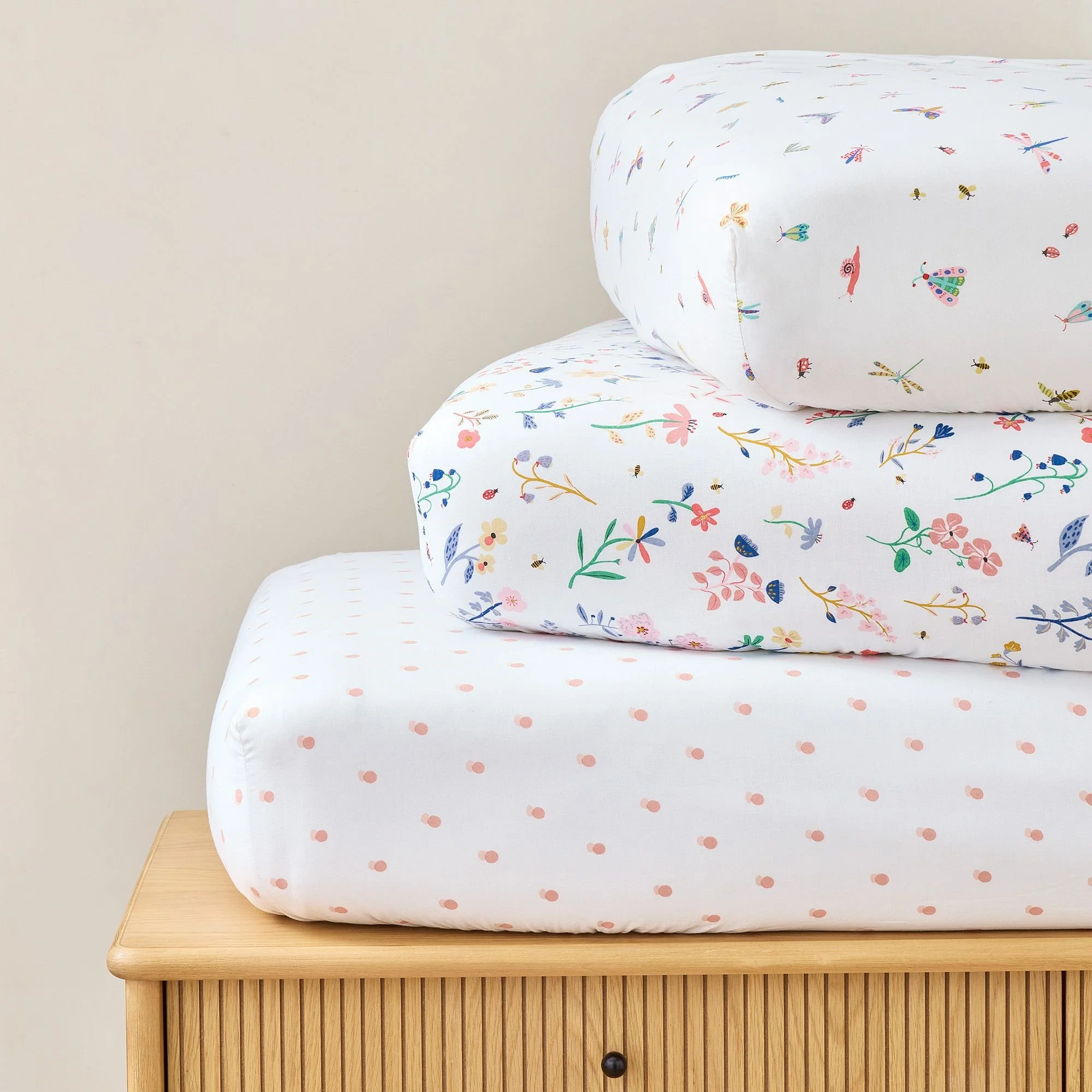 organic-little-garden-crib-fitted-sheet-bundle-xl.jpg