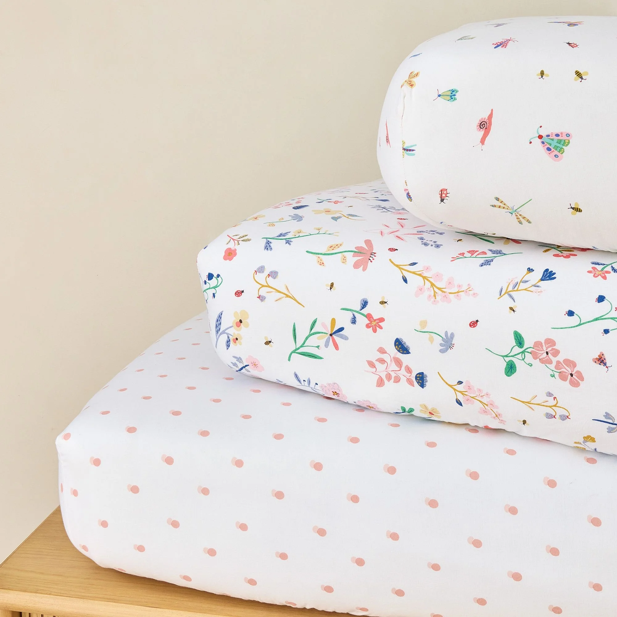organic-little-garden-crib-fitted-sheet-bundle-1-xl.jpg