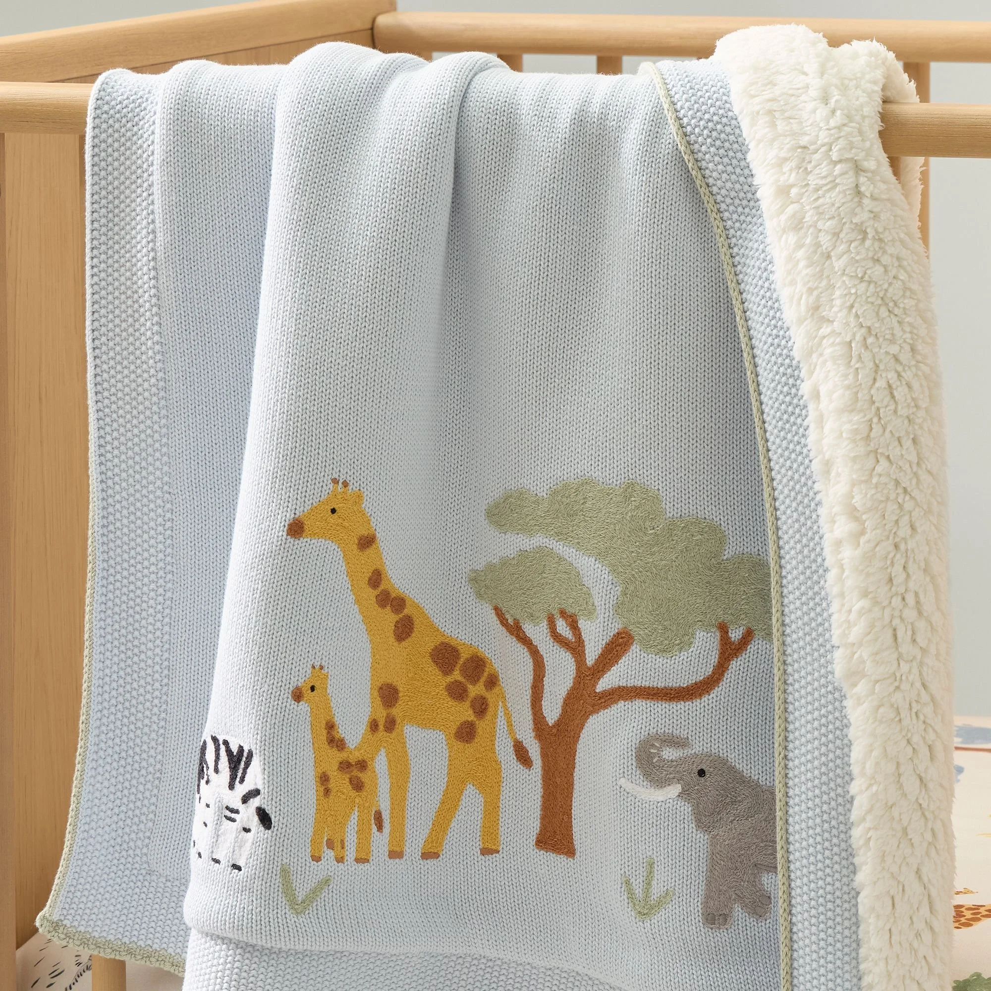 safari-baby-bedding-collection-2-xl.jpg