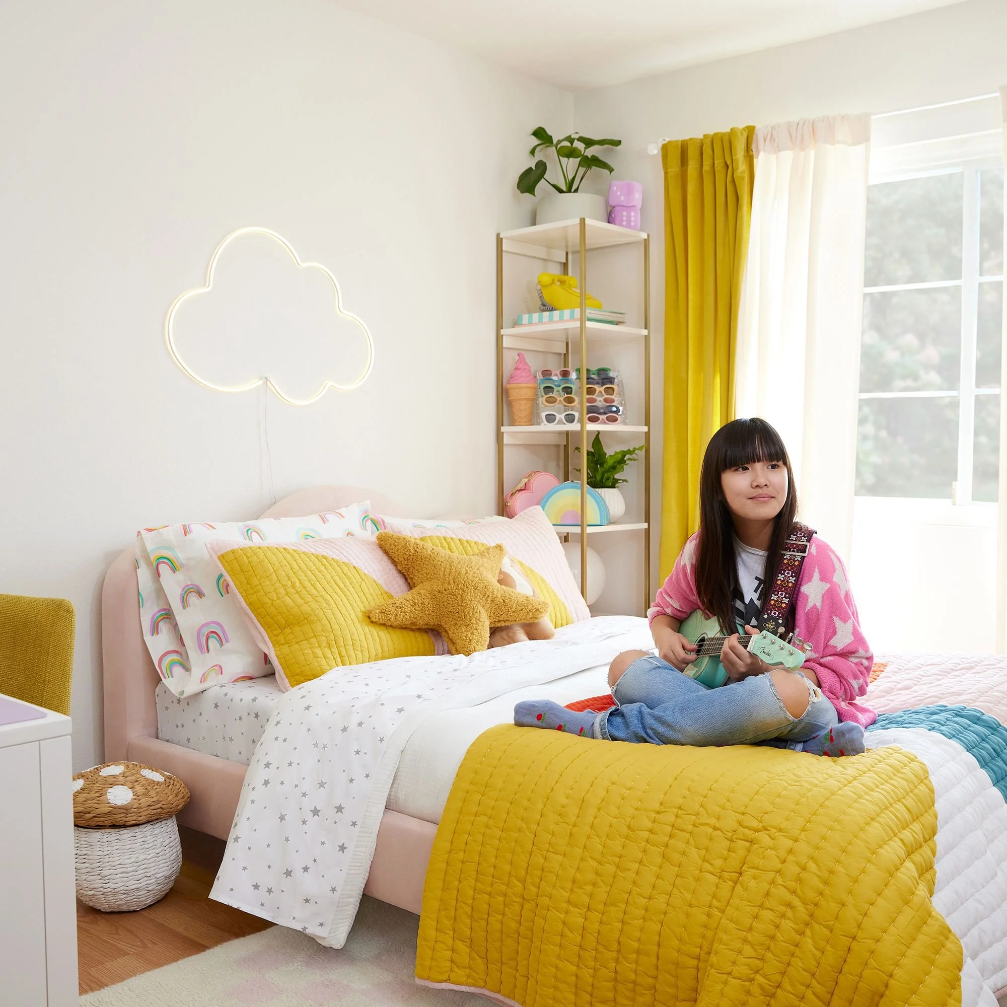 kids-rainbows-sheet-set-xl (1).jpg