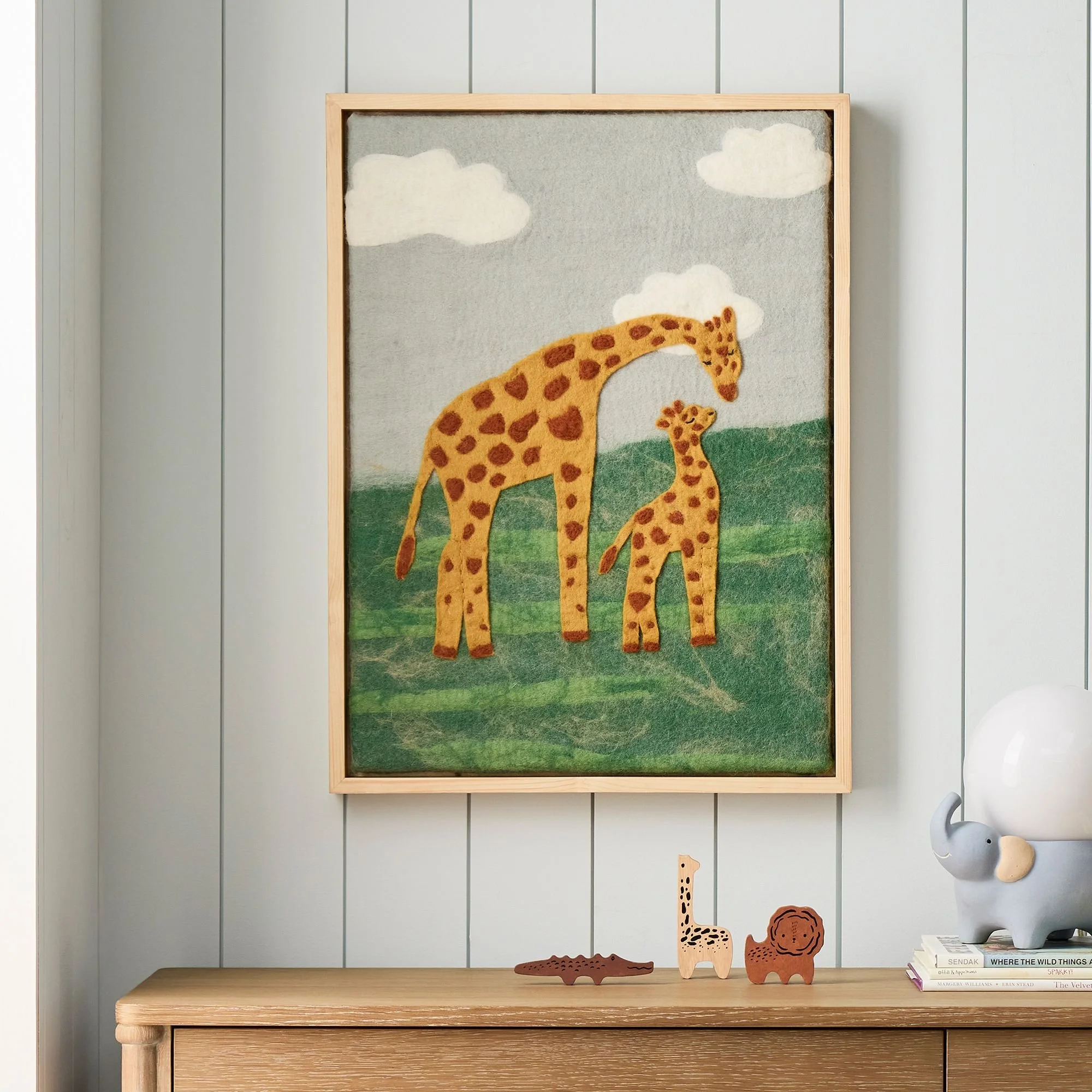 giraffe-family-framed-felt-wall-art-1-xl.jpg