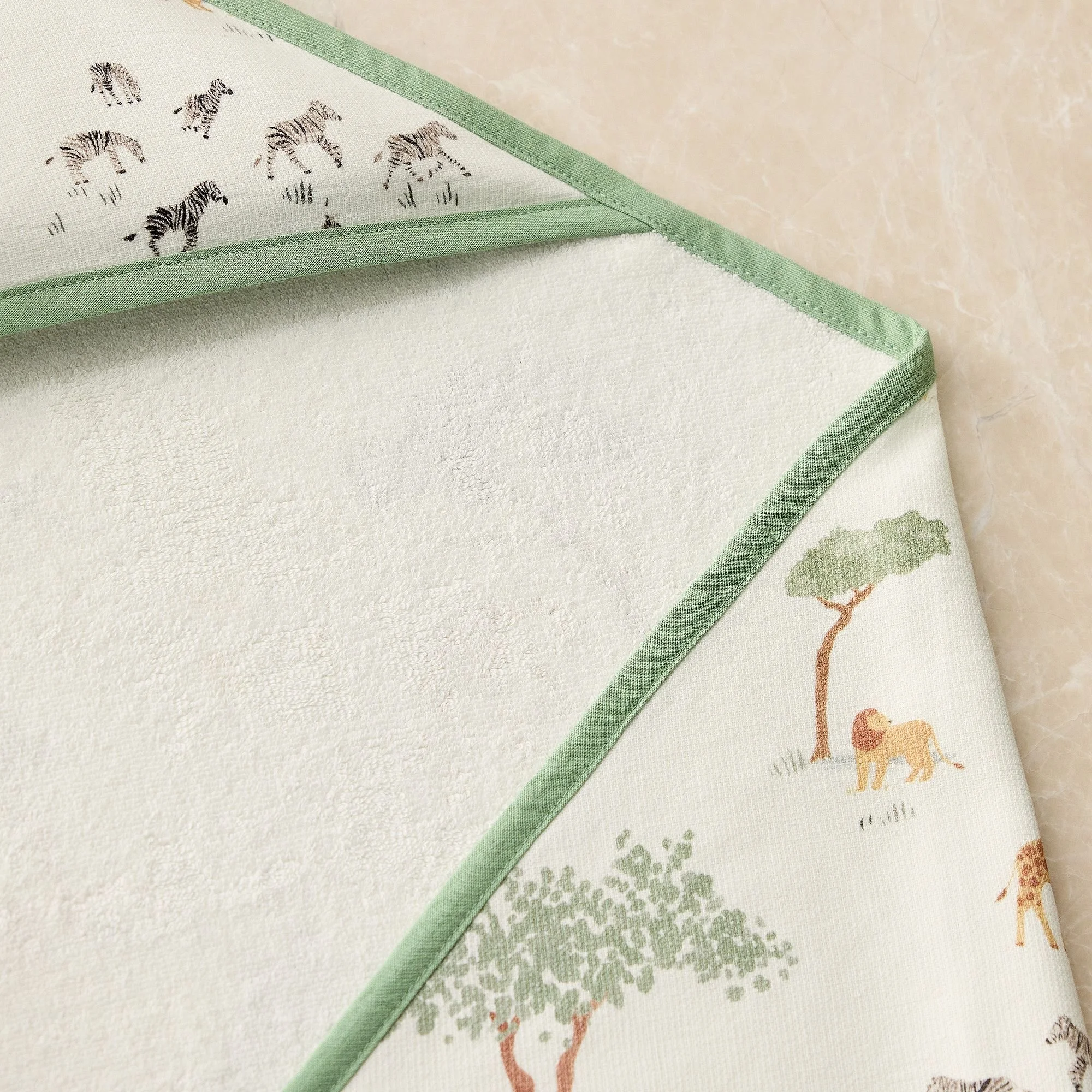 soft-safari-nursery-bath-wrap-wash-cloth-set-3-xl.jpg