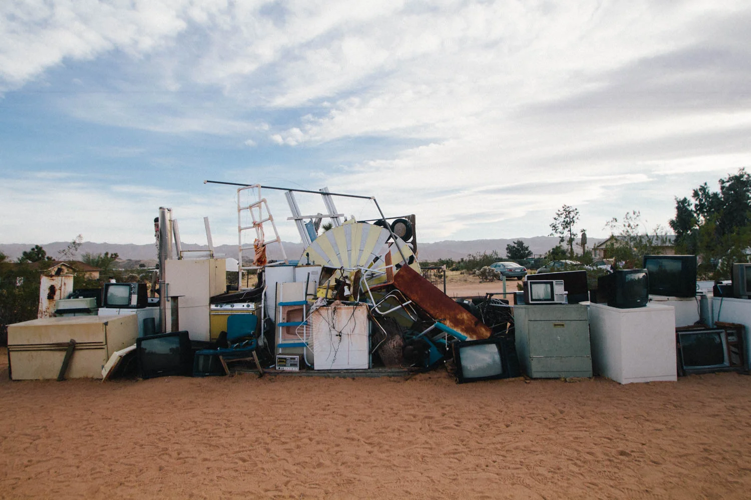 Yucca Valley Travel Guide-1.jpg
