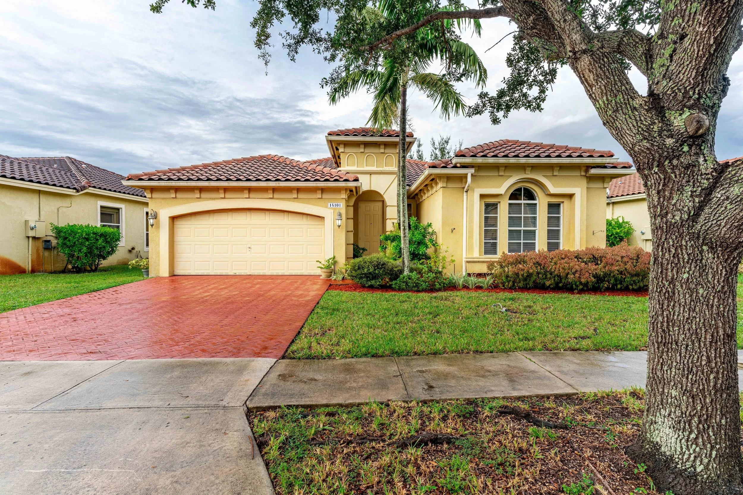 14101 SW 54 St, Miramar FL 33027 