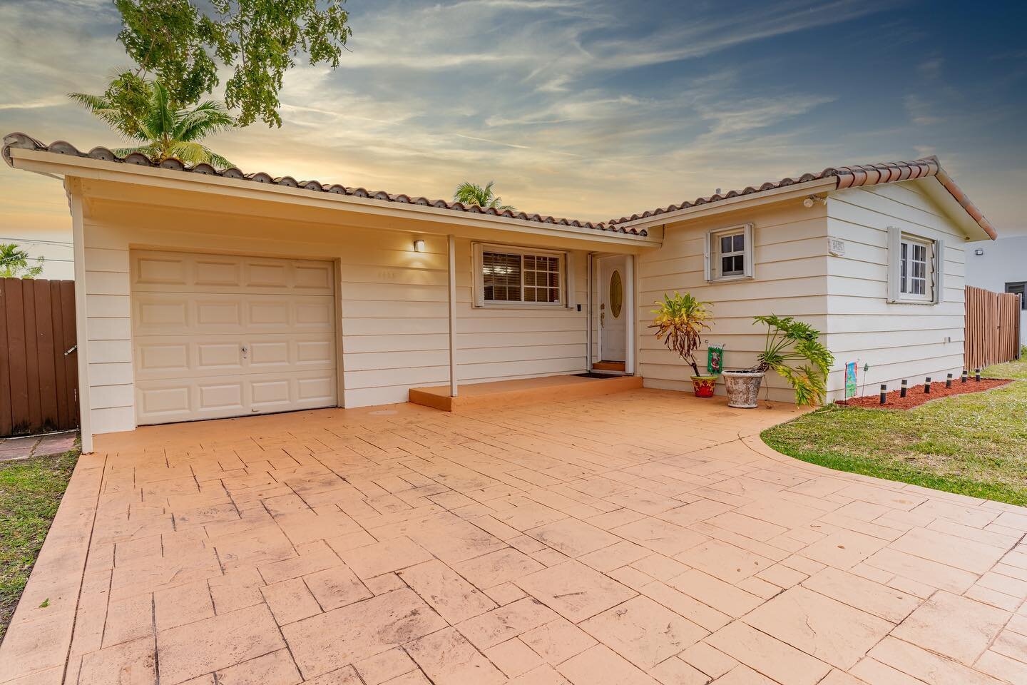 Beautifully unique home in the great neighborhood of Coral Pines in Miami minutes away from Tropical Park and the Palmetto. This home has 3 bedrooms, 2 bathrooms, and 1396 sq ft of living area. You will enjoy the spacious backyard that features a poo