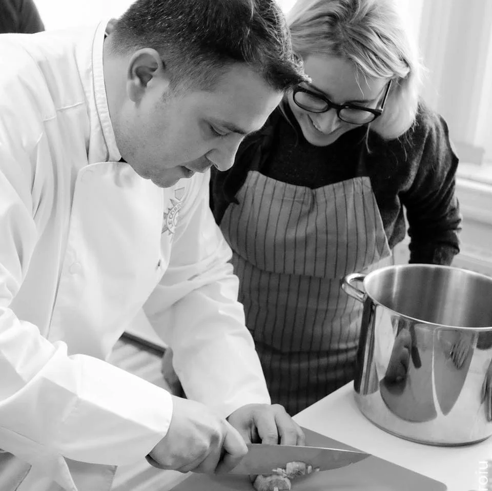 Viorel Copolovici Viorel is a chef with a mission of transforming food into a memorable experience. He believes that a key part of his mission in the kitchen is to educate people about the importance of fresh ingredients, sourced locally and grown responsibly and the art of honouring those ingredients by preparing and mixing them creatively. He ran a successful culinary blog, two restaurants on two continents and then completed his studies at one of the most prestigious culinary schools in the world - Le Cordon Bleu Culinary Institute of London. Viorel Copolovici’s deepest passion is to create unique, completely customised culinary experiences for the clients he works with, and we are fortunately to have him creating the amazing food experiences at the Zenith Retreat.