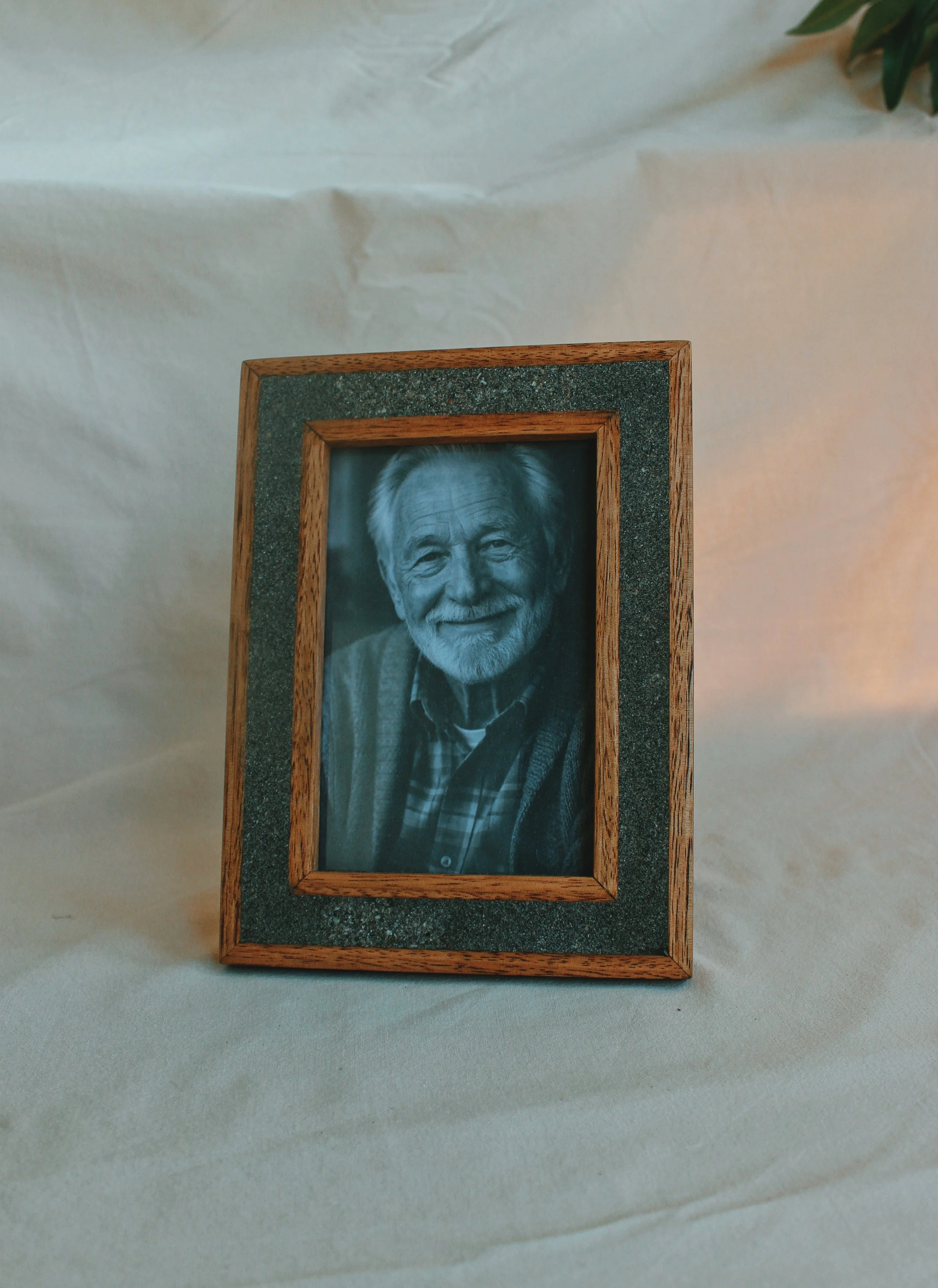Selah Frame