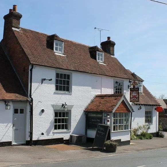 The-Bakers-Arms-Droxford.jpg