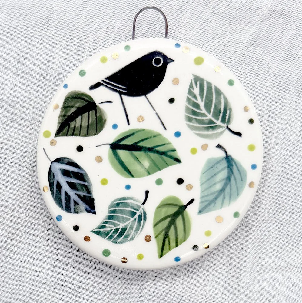 Bird on leaves loop.jpg