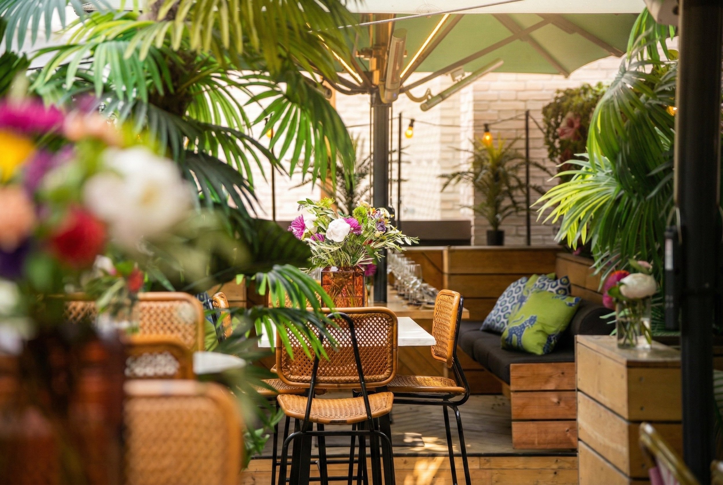 Our green terrace – a colourful oasis in the middle of the city.
