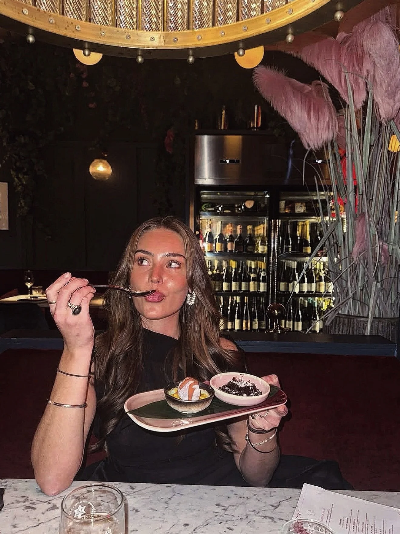 P&aring; tide &aring; teste ut middag p&aring; BA3! ✨

Gj&oslash;r som @kristinmyklebust og @torevaage i helgen &ndash; bestill en cocktail, experience-menyen og nyt! 💖

&laquo;Overrasket over hvor digg mat det var. Vi kommer garantert tilbake!&raqu