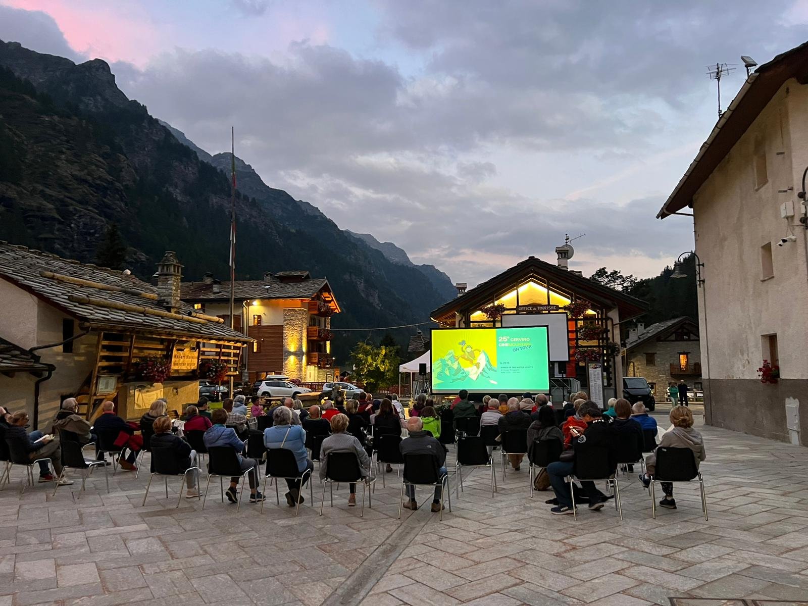 Songs of the Water Spirits viene proiettato in piazza a Gressoney La Trinité