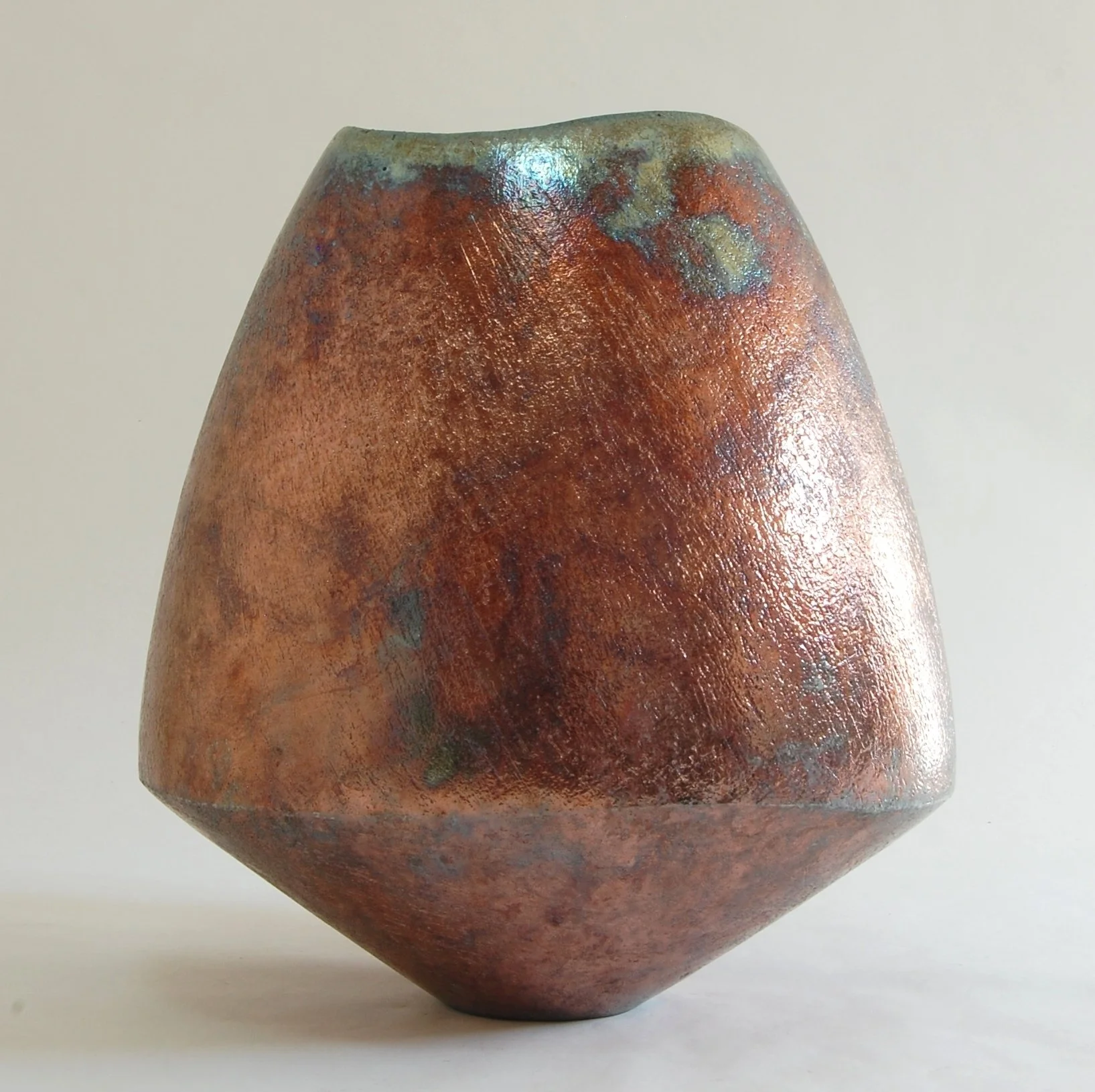 Angular Lustred Vessel