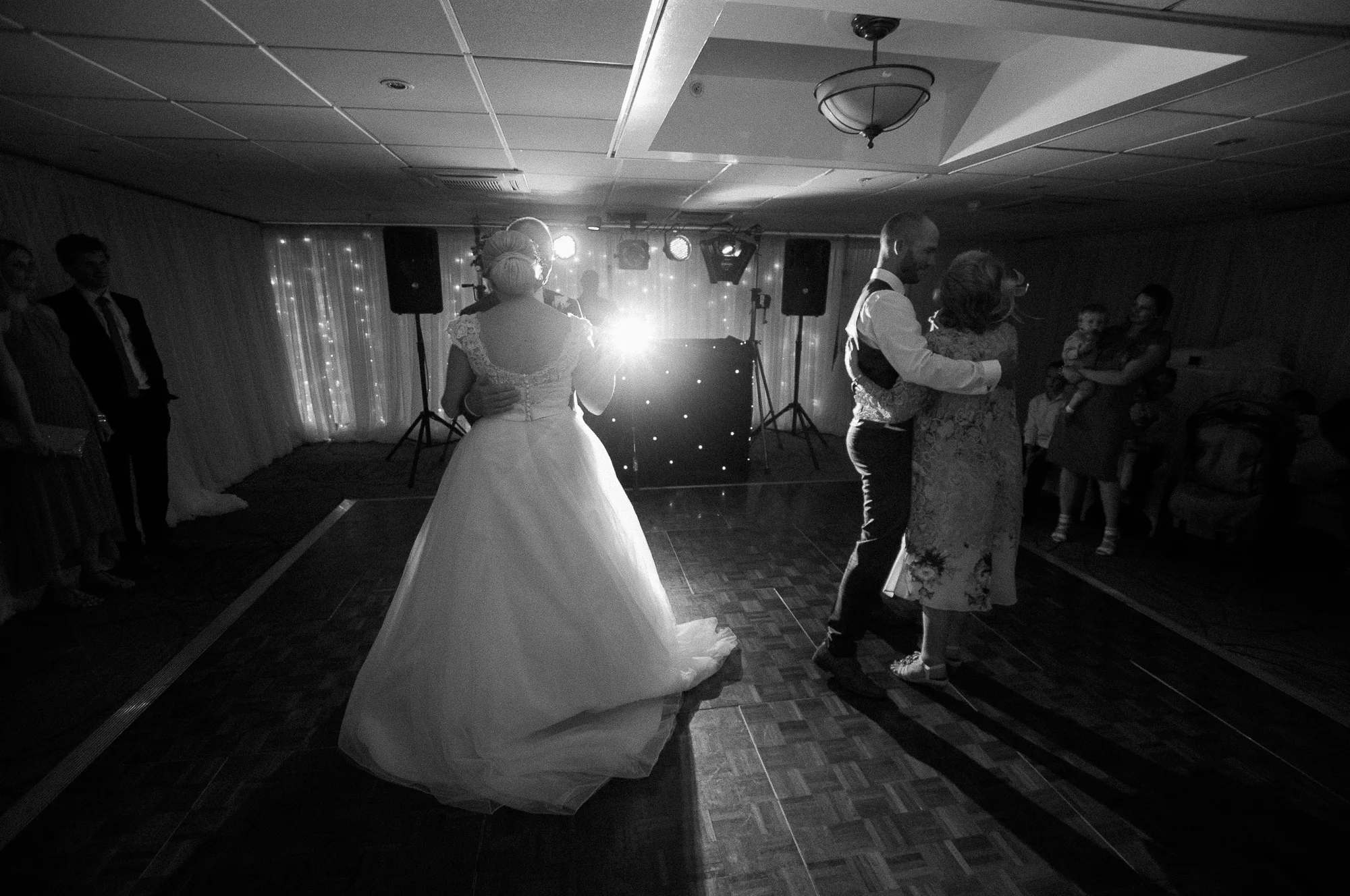 Alison and Mark 456_.jpg