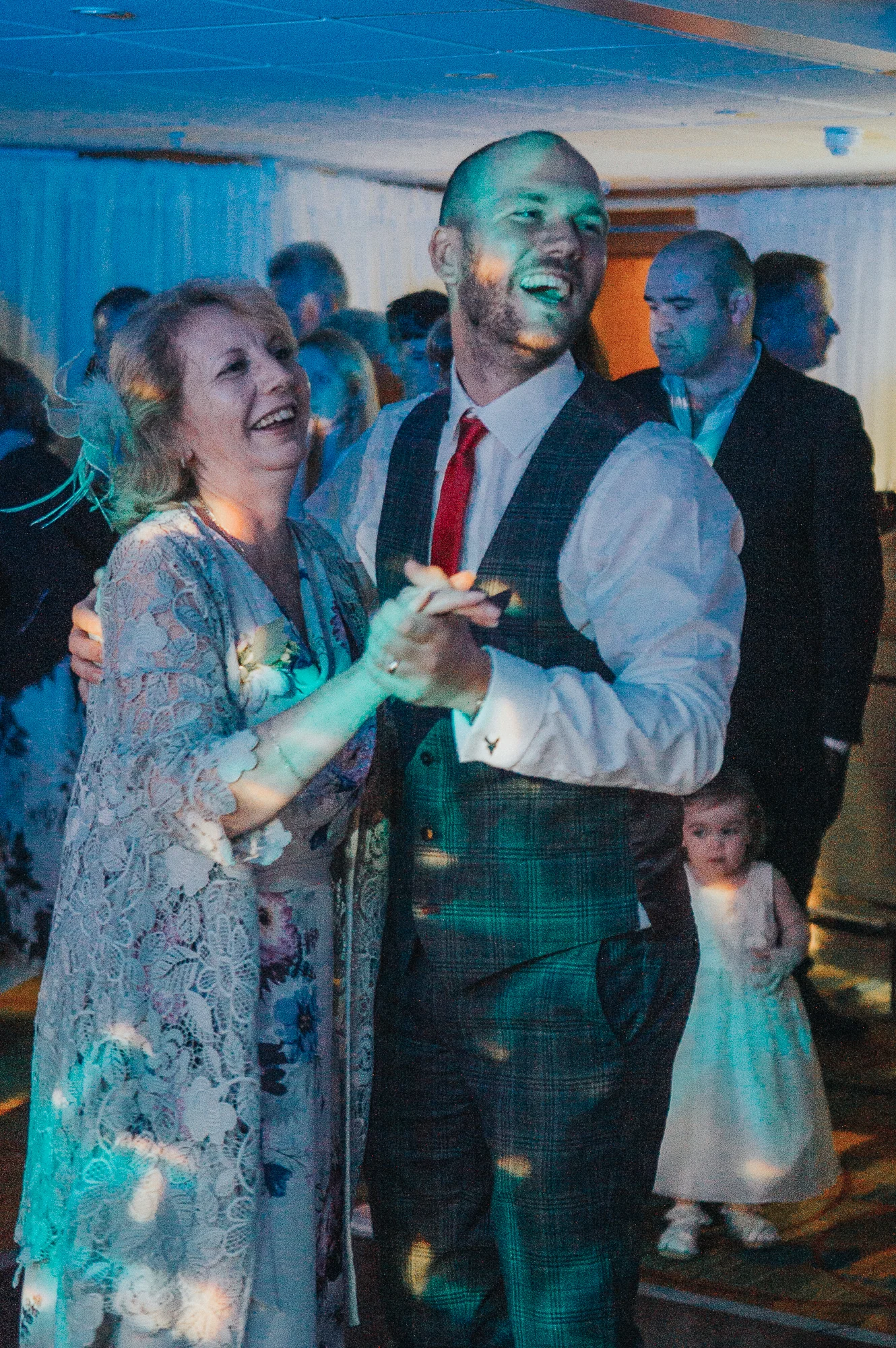 Alison and Mark 464_.jpg