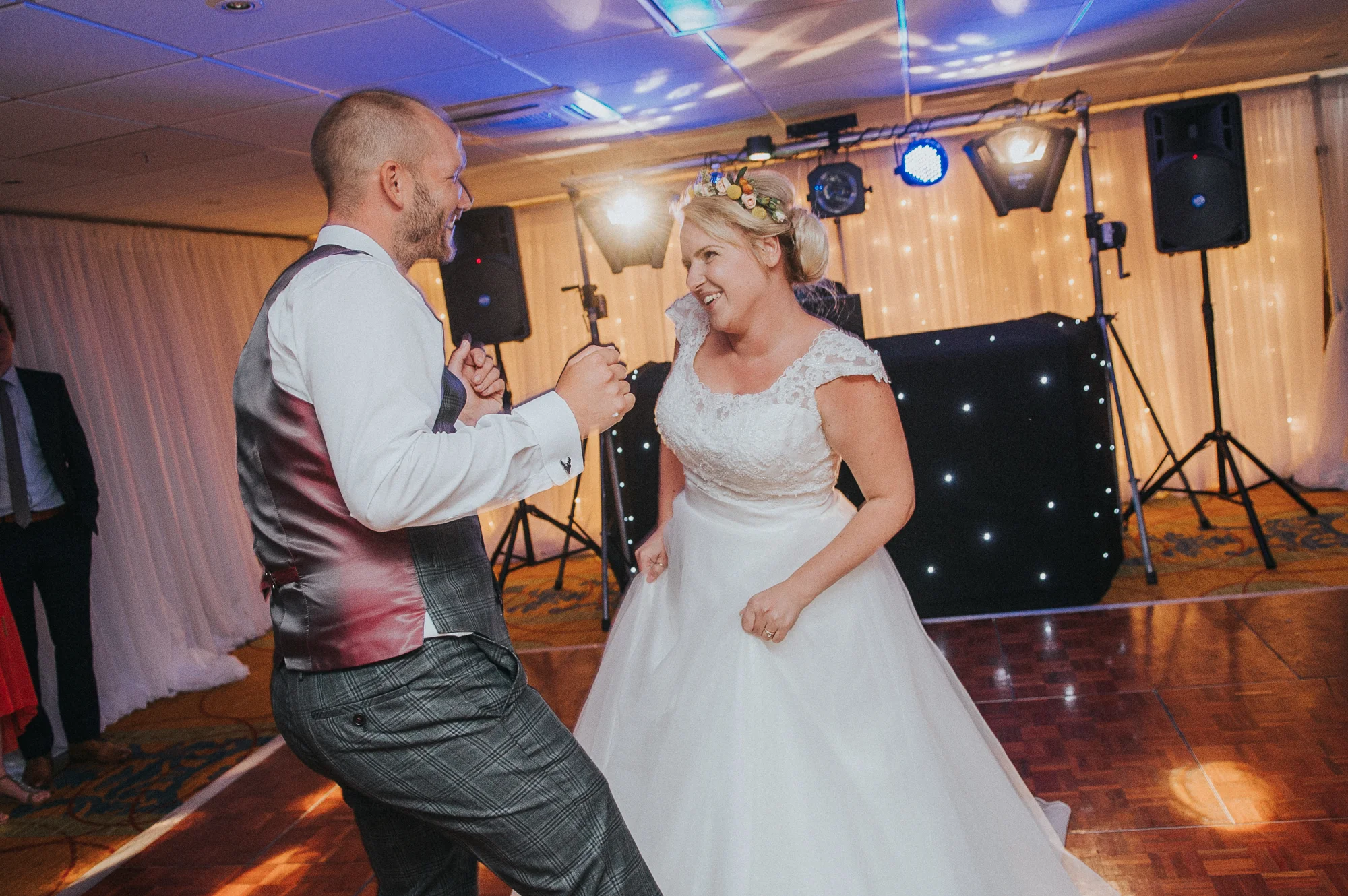 Alison and Mark 481_.jpg