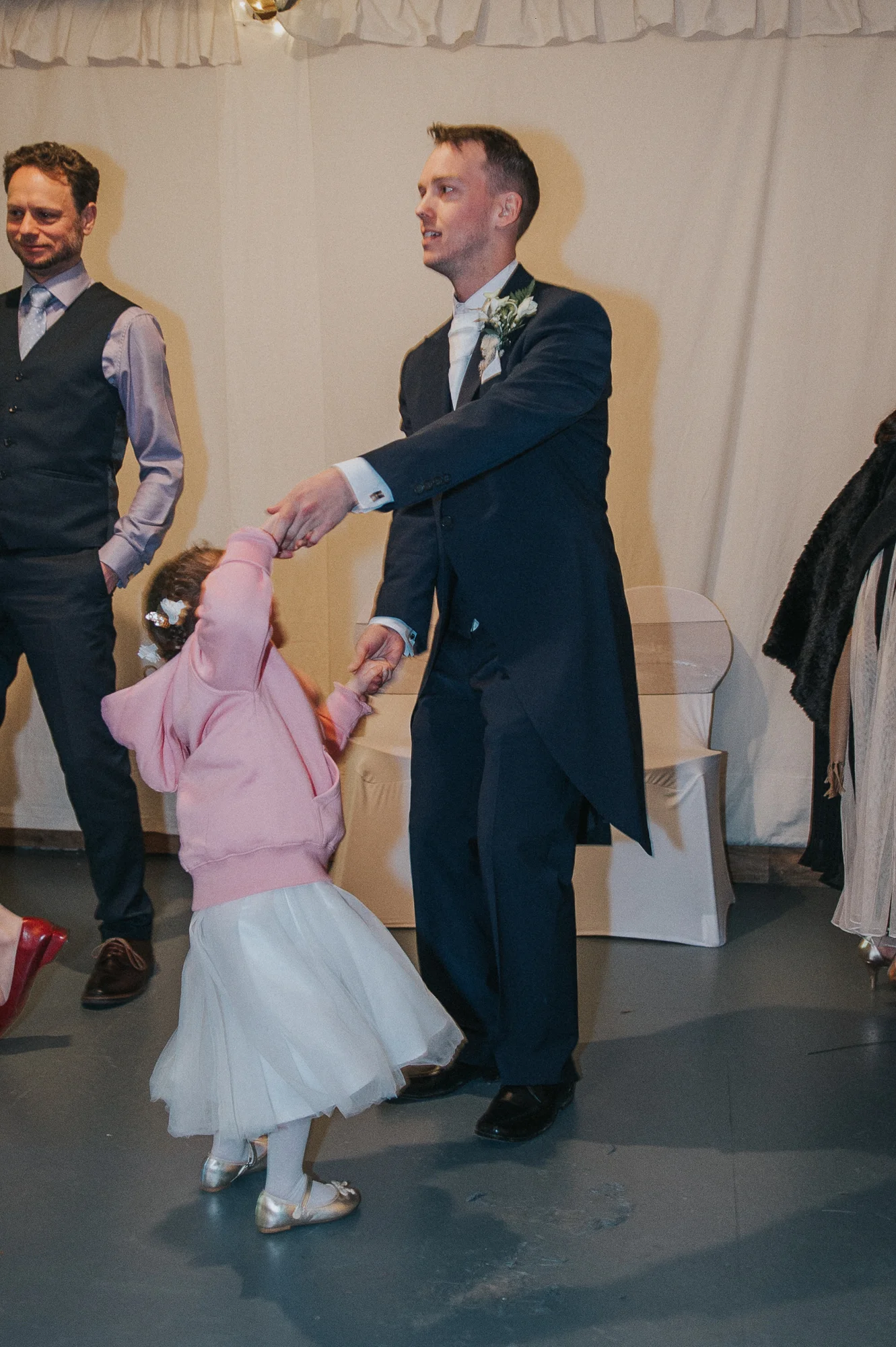 Helen and Mark 547_.jpg