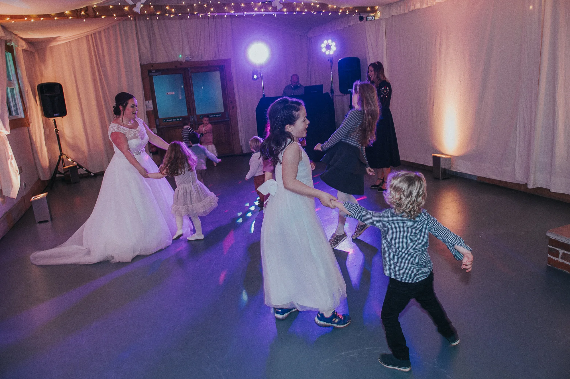 Helen and Mark 553_.jpg
