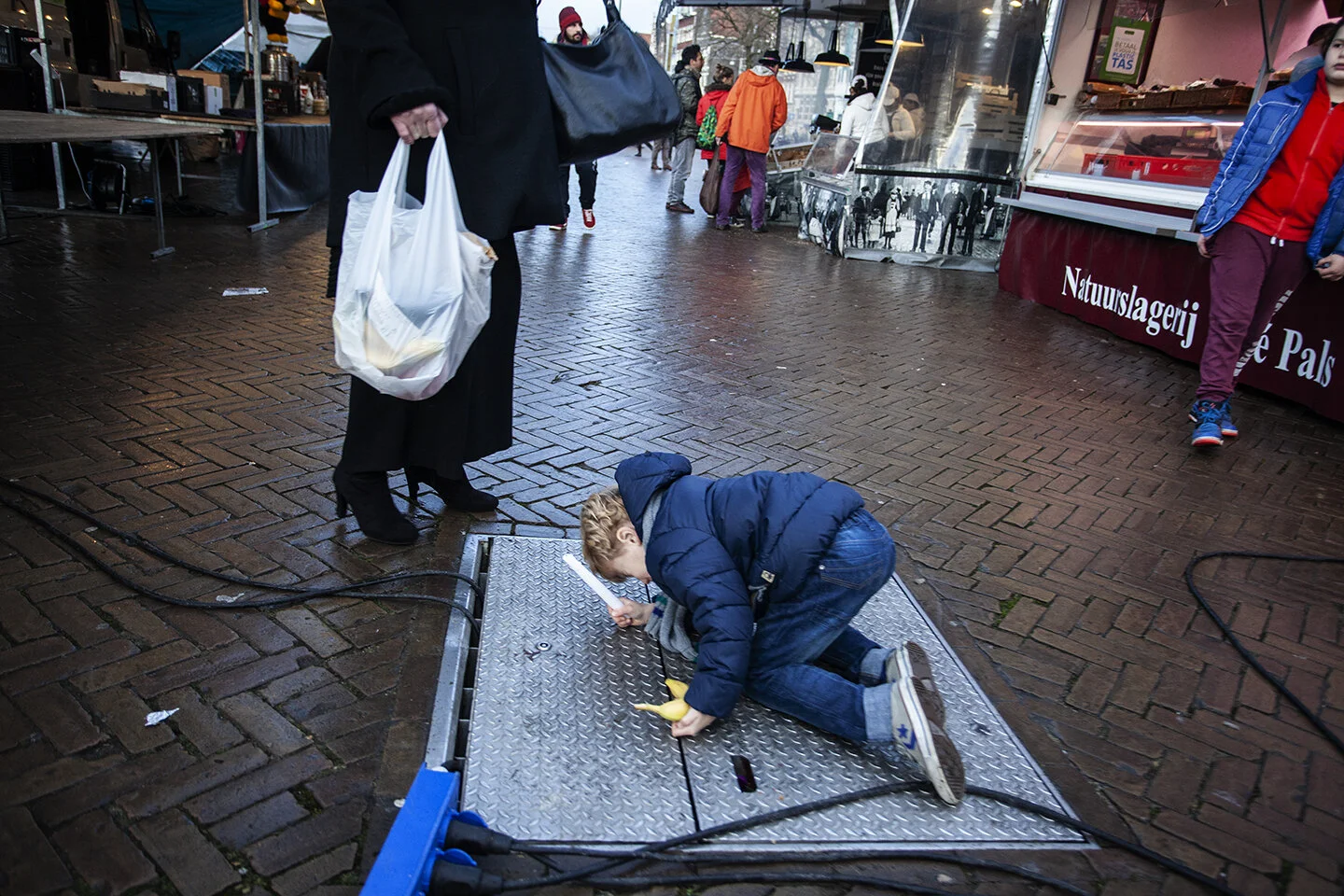 he tripping over the wire 1440.jpg