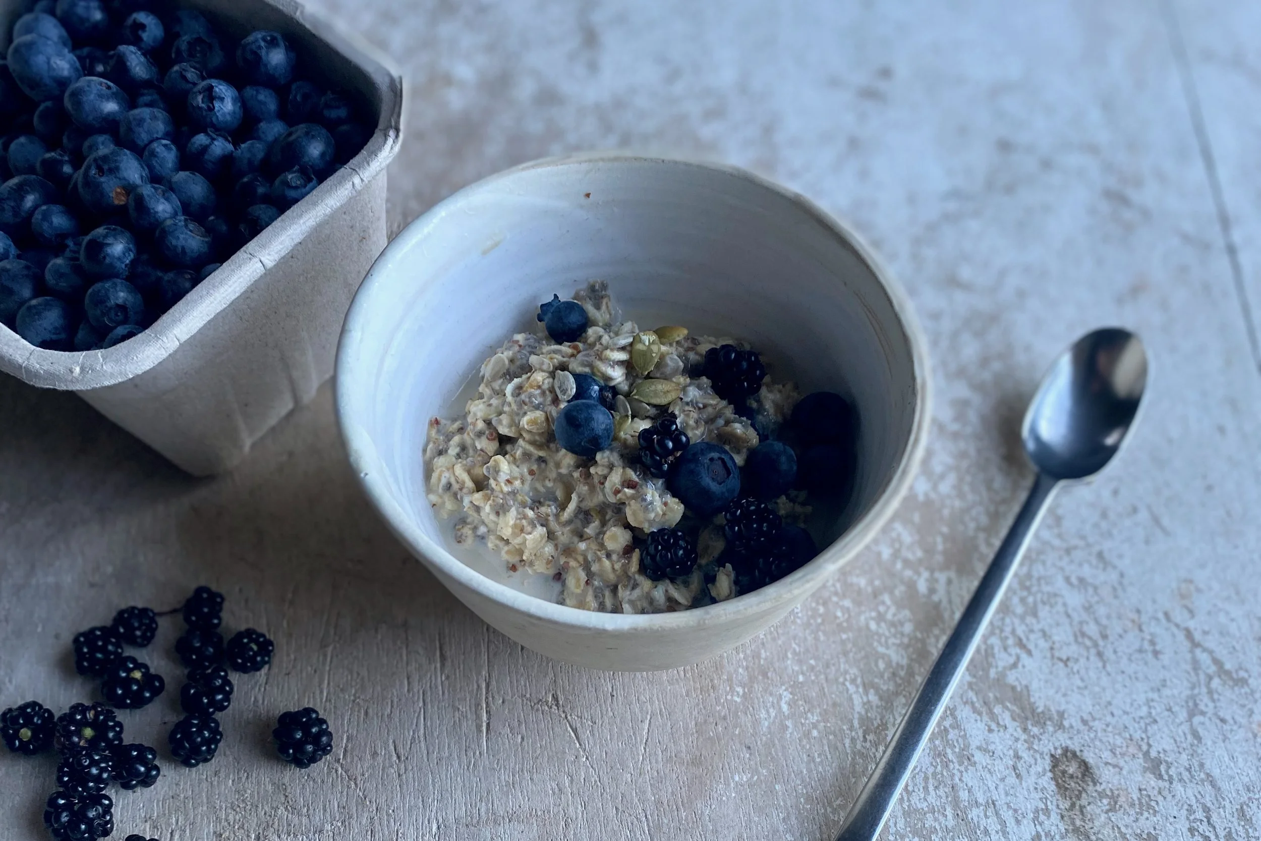 Summer Recipe: Blueberry & Lemon Overnight Oats