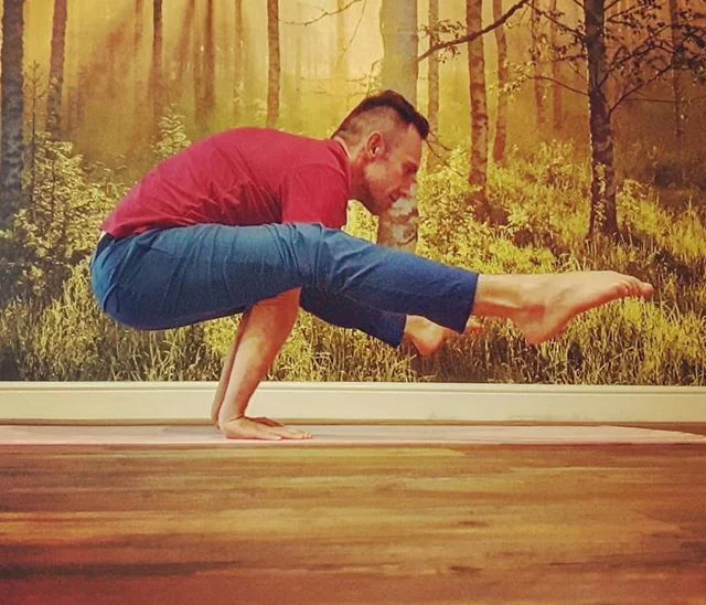 "If your inner light is on, the darker it gets, the brighter you shine." ~ Matshona Dhliwayo
Tittibhasana invites a deep look at how to channel our inner light. Fireflies have some unique qualities including the fact they are bioluminescent, which means they produce their own light. This pose is all about inner radiance and spiritual luminosity.
This challenging arm balance requires lots of preparation, warming up the hamstrings, adductors, and outer hips as well as firing up the core; promoting patience, practice, and flight all wrapped up in one beautiful movement.
Our beautiful yoga allows us to explore from the periphery of our bodies, beyond the muscles, bones and organs inward to our deepest core; to our innermost self where our unique offering to the world can be illuminated to support us through darkness and to inspire others to do the same.
This pose is still very challenging for me, I offer it from a humble place as there is work to do, I am forever a student and I want my students to know this. I also want them to know we can be strong and confident, and then fall down and have a laugh, all experiences and emotions are welcome: wherever you are and whatever you're going through, just be you, you shine so bright to me ❤