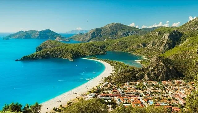 Who fancies a yoga holiday in the beautiful Oludeniz, Turkey 28th March to 4th April 2020?
This yoga holiday will include 2 yoga sessions per day and group therapy for you to get the most out this investment in yourself, and you'll be served beautiful, healthy and locally inspired food. You will also have plenty of free time to explore Oludeniz. ⛱
Oludeniz has a Blue Flag-winning mile-long curl of sand and shingle leading up to the lagoon. It’s bordered by a promenade that’s packed with local restaurants. And in the village behind the beach, which has kept its development to a minimum, there’s a lively assortment of places to eat and drink.
The backdrop to all this is a series of jagged, pine-cloaked mountains, which provide the jump-off point for spectacular paragliding flights. I did this in 2015 and it was AMAZING!
Leap off the 1,960-metre Babadag Mountain, taking in the sights of the Blue Lagoon and Butterfly Valley – a canyon home to numerous varieties of butterfly – on the way down. Olu Deniz also supplies an à la carte menu of watersports and boat trips for people who prefer to keep their feet closer to the ground🌅
DM me for more info! ❤