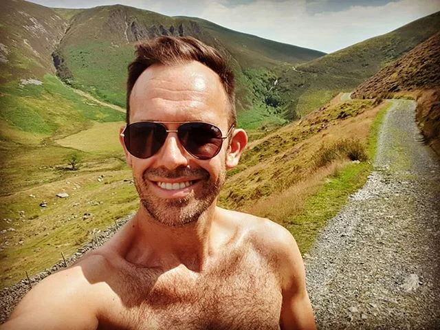 What a day!🏞😎🌞 Just a short walk today, not too high and close to water for Pippa and me to have a swim 🐳
I've been meaning to do Bakestall for ages (and tried twice!) so we sneaked it in between clients and classes today 🙂 This better work/life balance is amazing on days like today!
Wainwrights now at 151/214 completed, 63 to go and Pippa 27/214 with 187 to go. 🏞❤